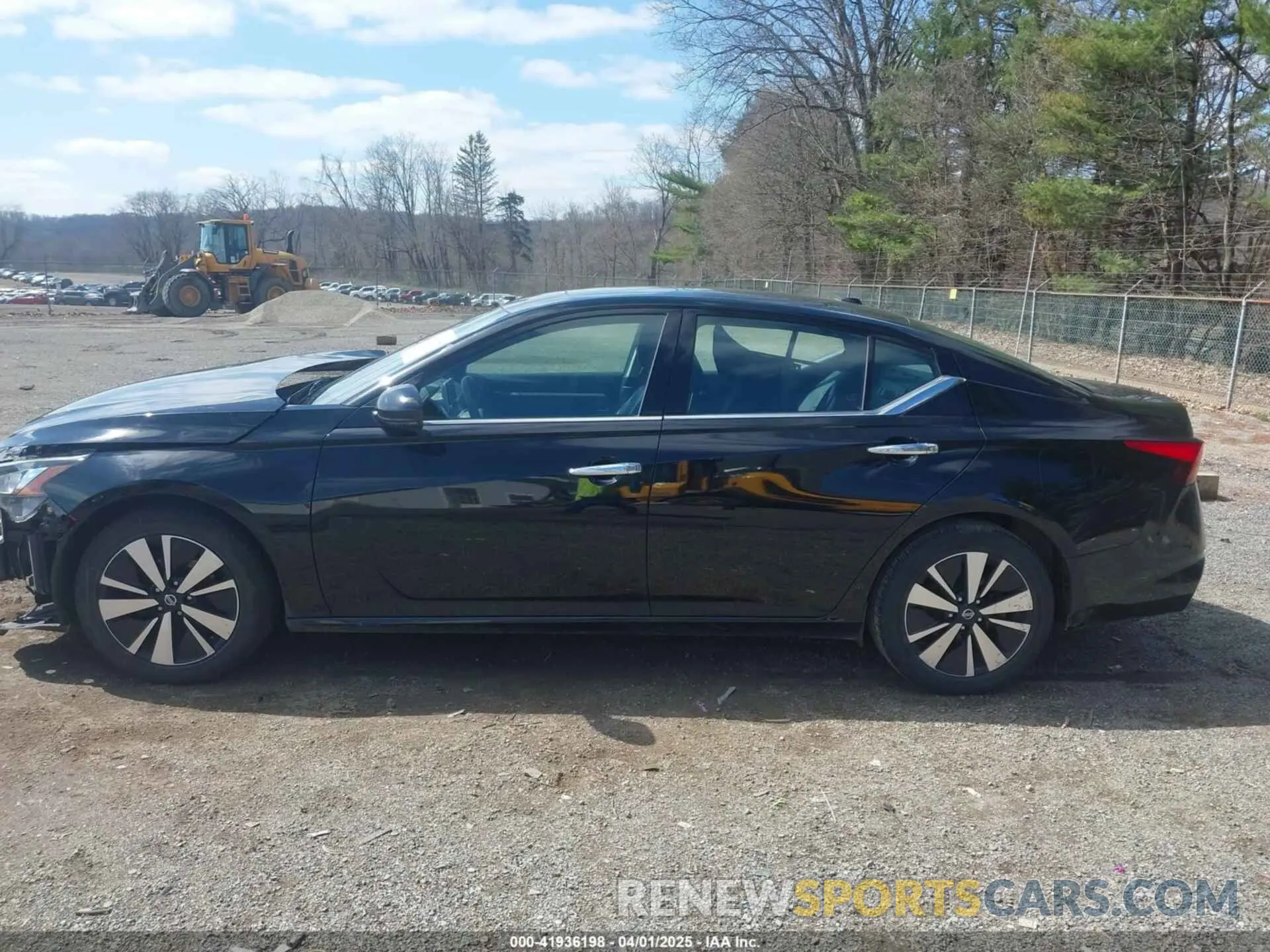 15 Photograph of a damaged car 1N4BL4EV5KC203971 NISSAN ALTIMA 2019