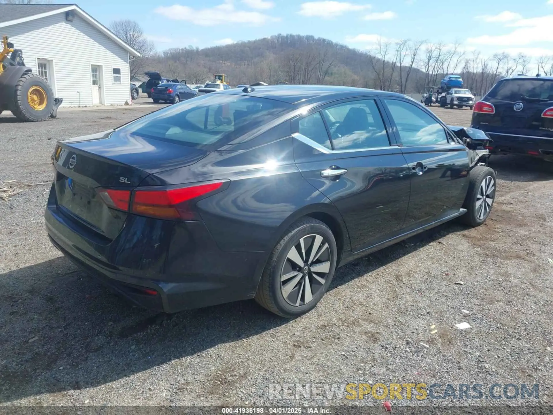 4 Photograph of a damaged car 1N4BL4EV5KC203971 NISSAN ALTIMA 2019