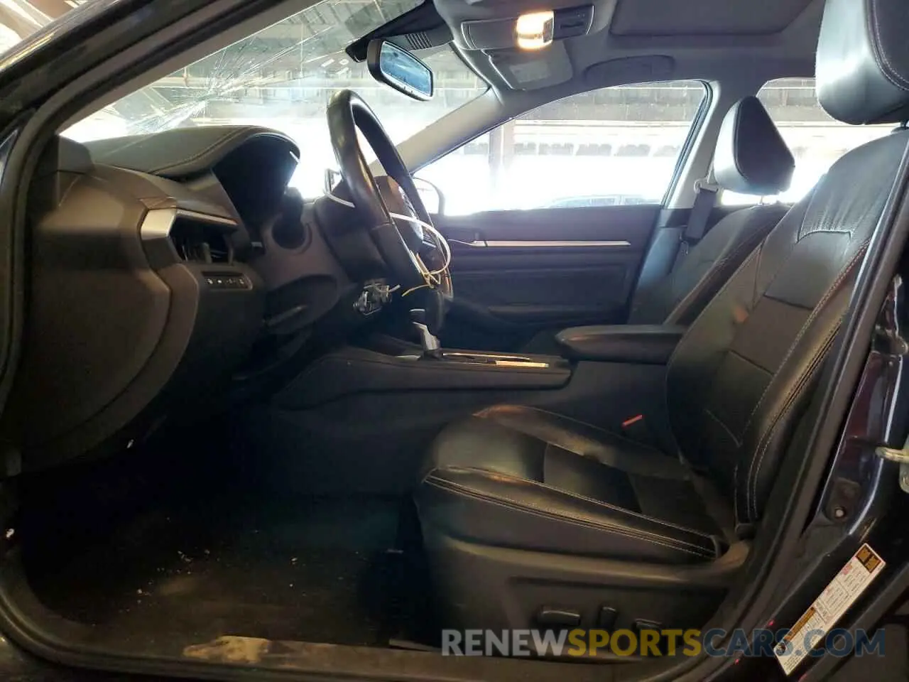 7 Photograph of a damaged car 1N4BL4EV5KC205588 NISSAN ALTIMA 2019