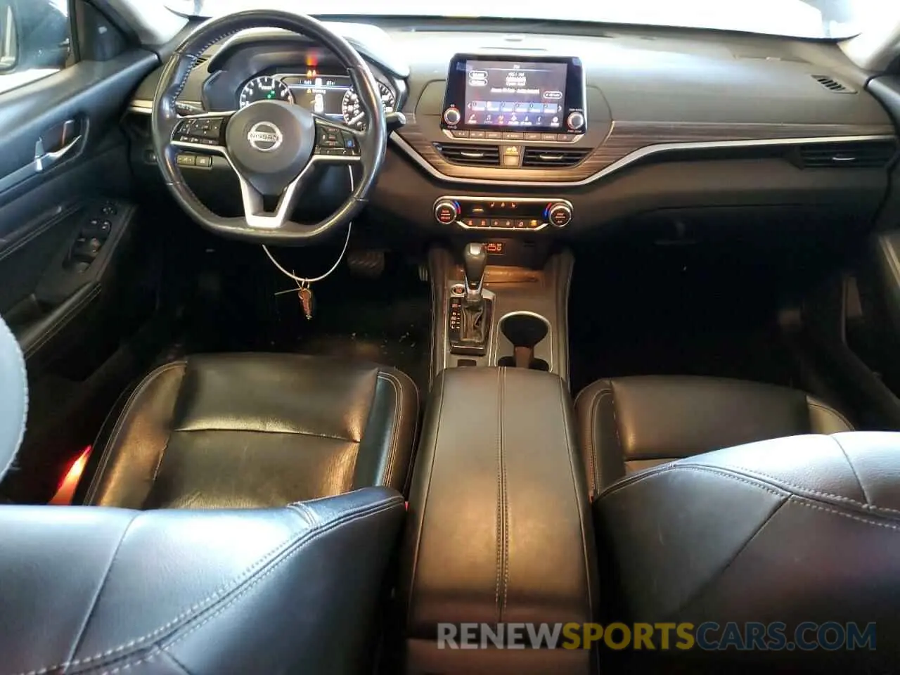 8 Photograph of a damaged car 1N4BL4EV5KC205588 NISSAN ALTIMA 2019