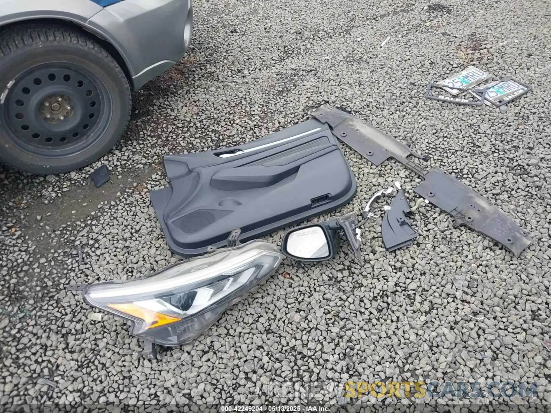12 Photograph of a damaged car 1N4BL4EV5KC255567 NISSAN ALTIMA 2019