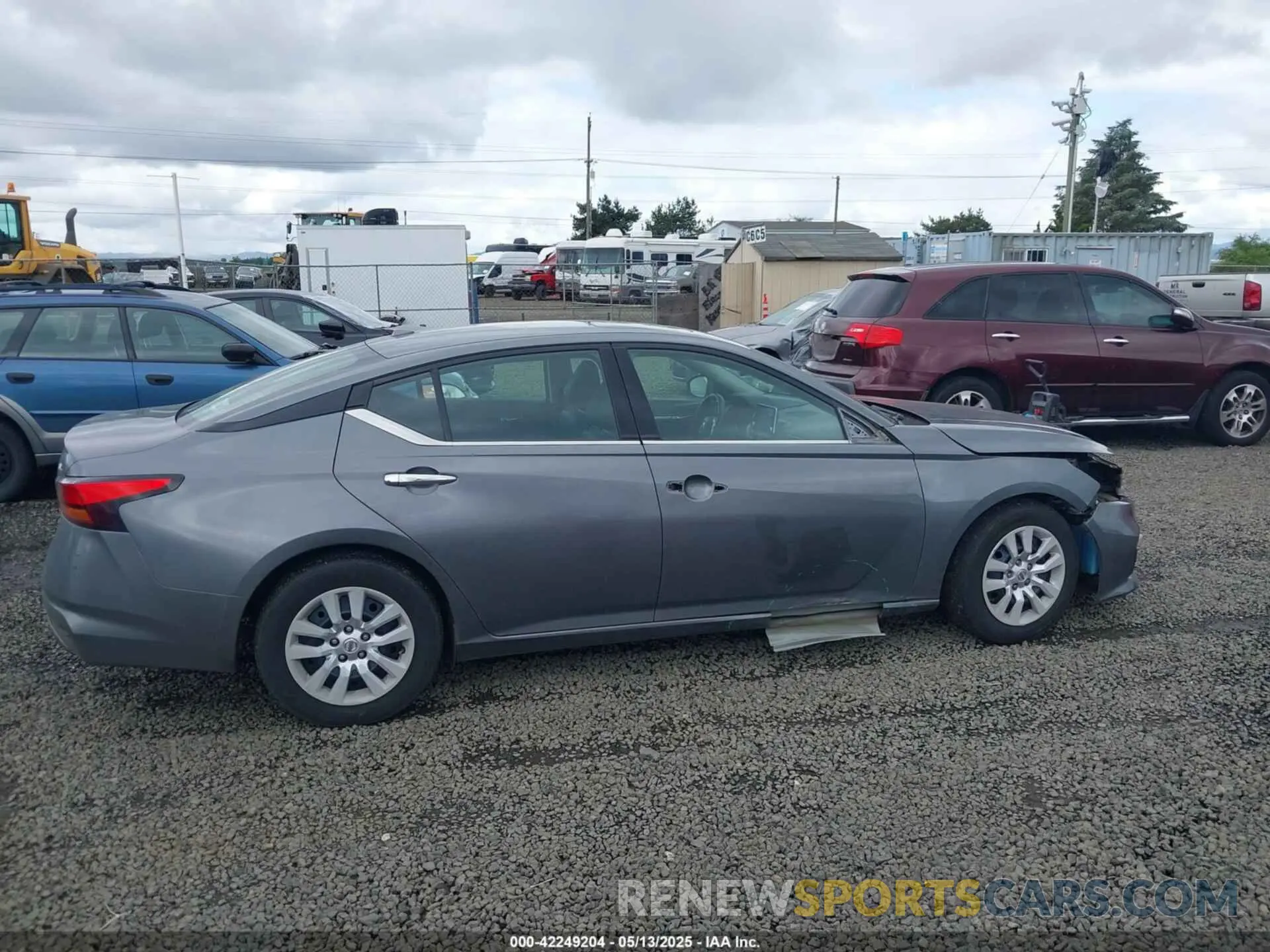 14 Photograph of a damaged car 1N4BL4EV5KC255567 NISSAN ALTIMA 2019