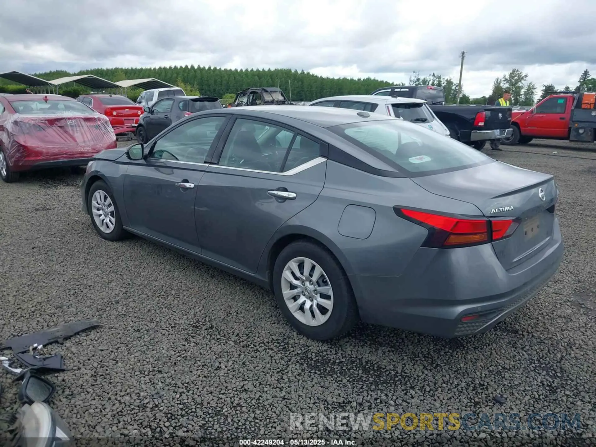 3 Photograph of a damaged car 1N4BL4EV5KC255567 NISSAN ALTIMA 2019