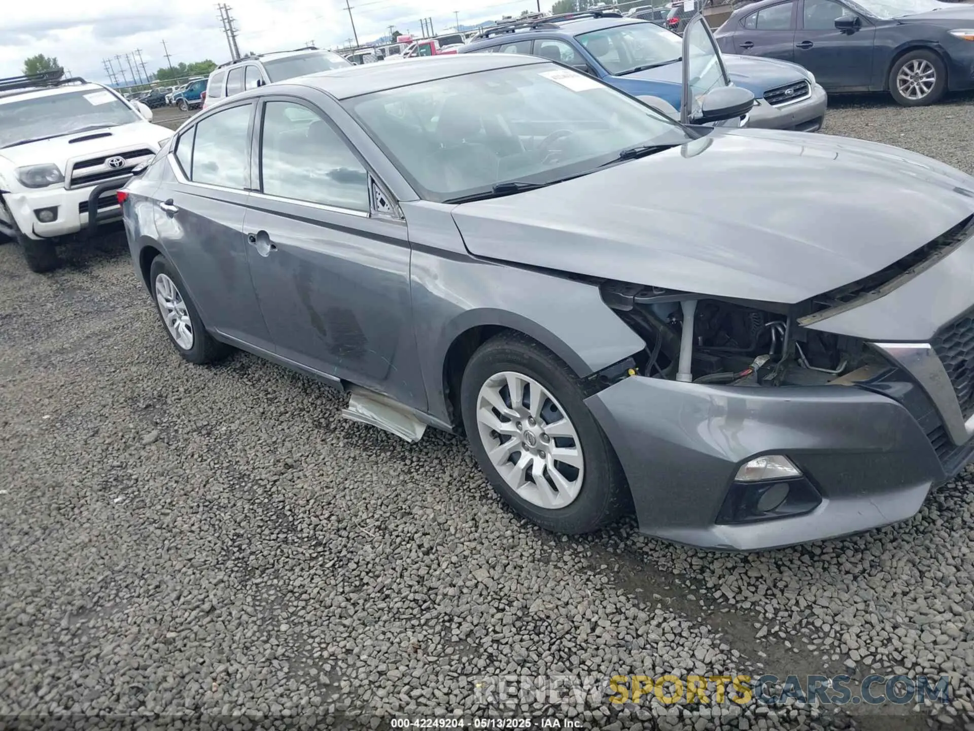 6 Photograph of a damaged car 1N4BL4EV5KC255567 NISSAN ALTIMA 2019