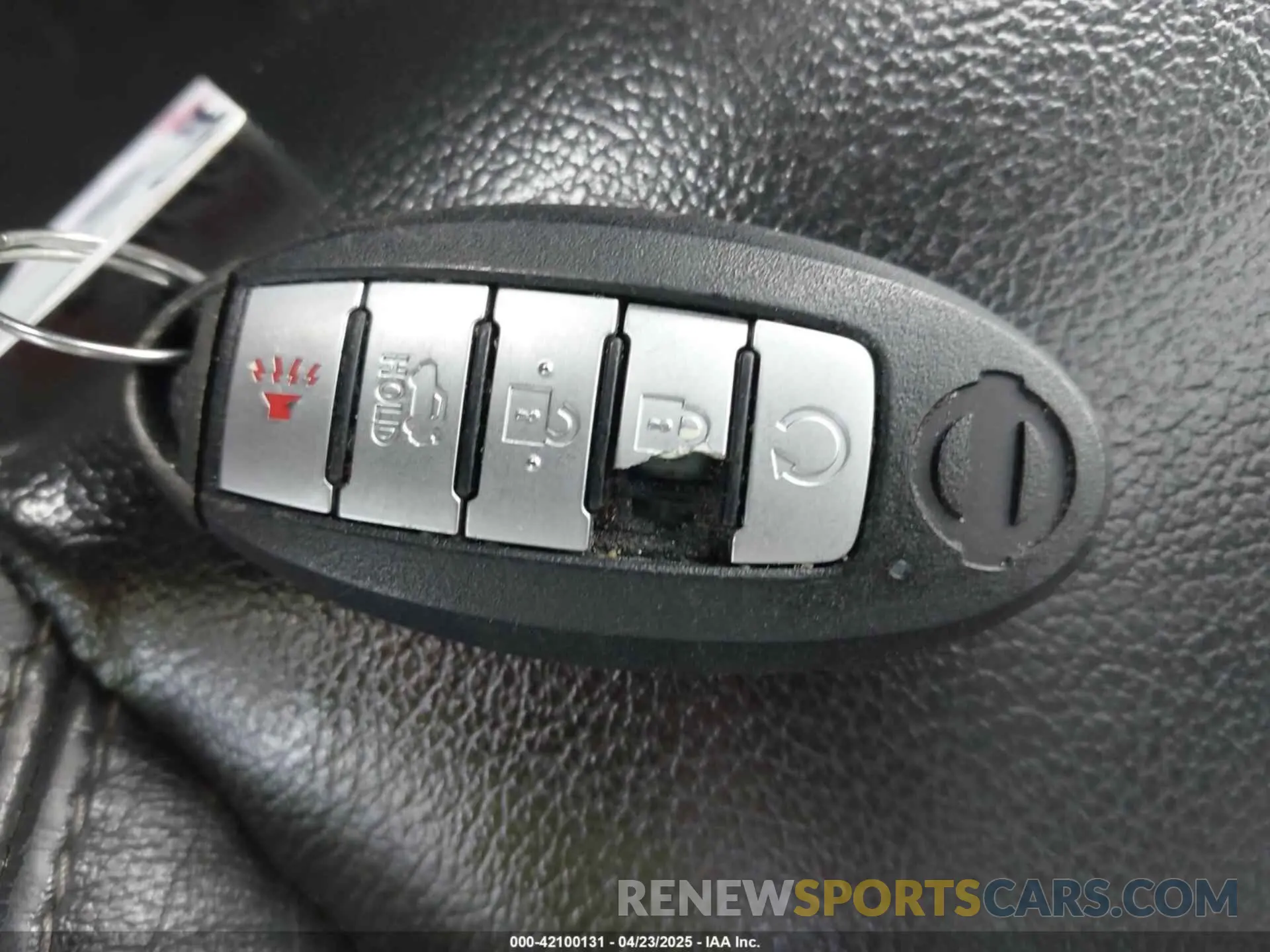 11 Photograph of a damaged car 1N4BL4EV6KC102020 NISSAN ALTIMA 2019