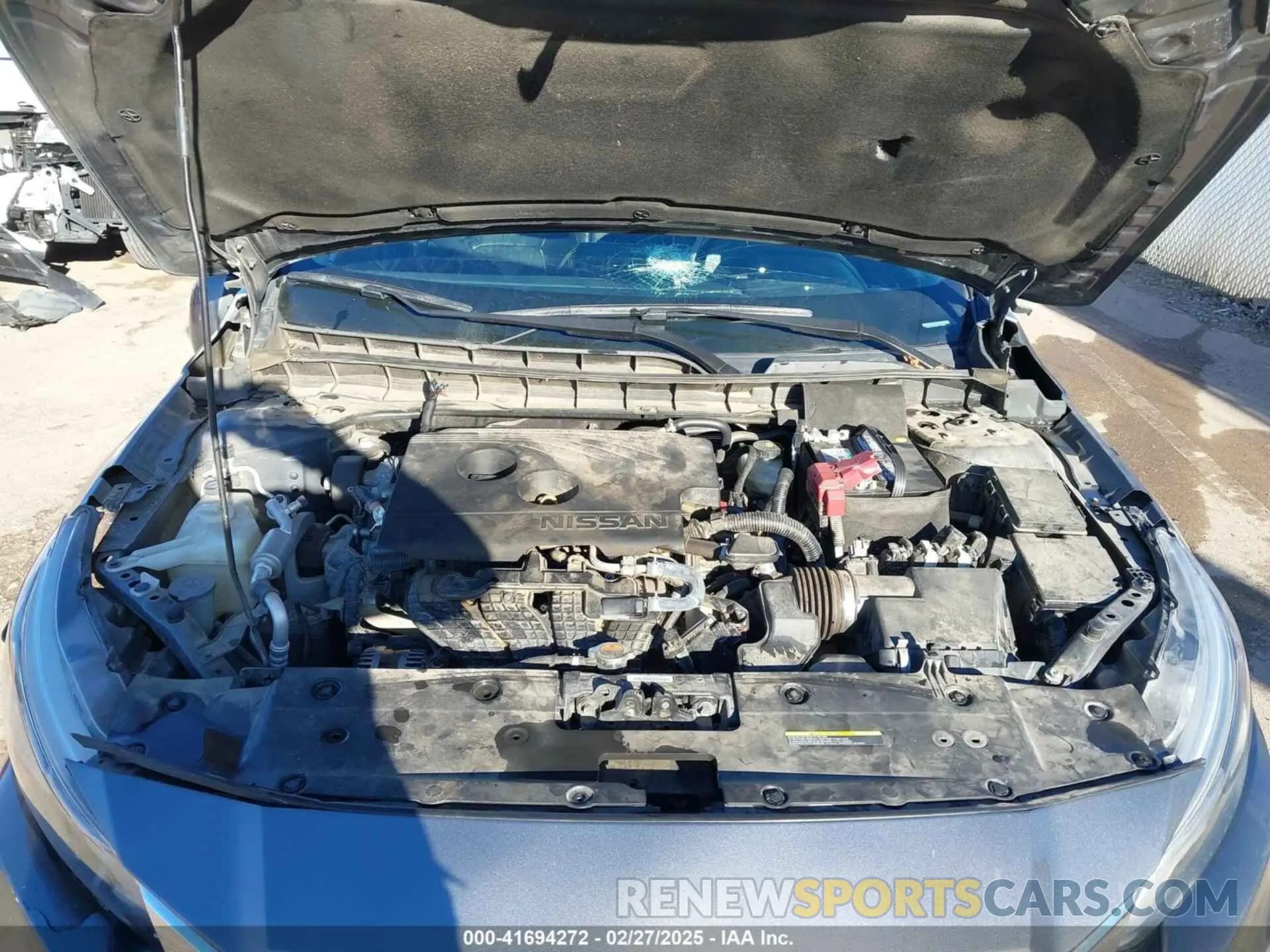 10 Photograph of a damaged car 1N4BL4EV6KC111025 NISSAN ALTIMA 2019
