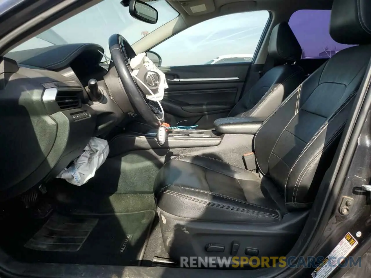 7 Photograph of a damaged car 1N4BL4EV7KC130571 NISSAN ALTIMA 2019