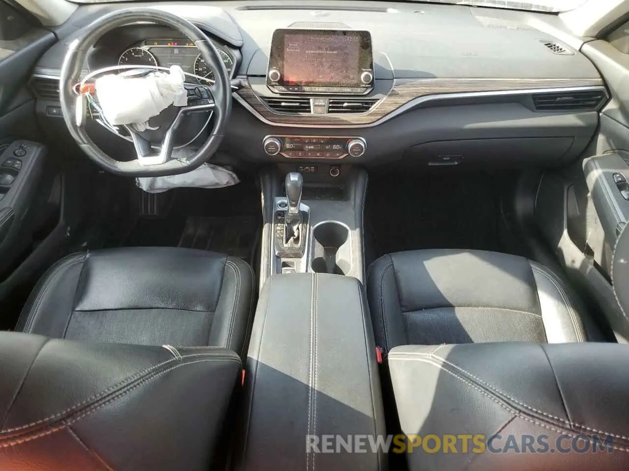 8 Photograph of a damaged car 1N4BL4EV7KC130571 NISSAN ALTIMA 2019