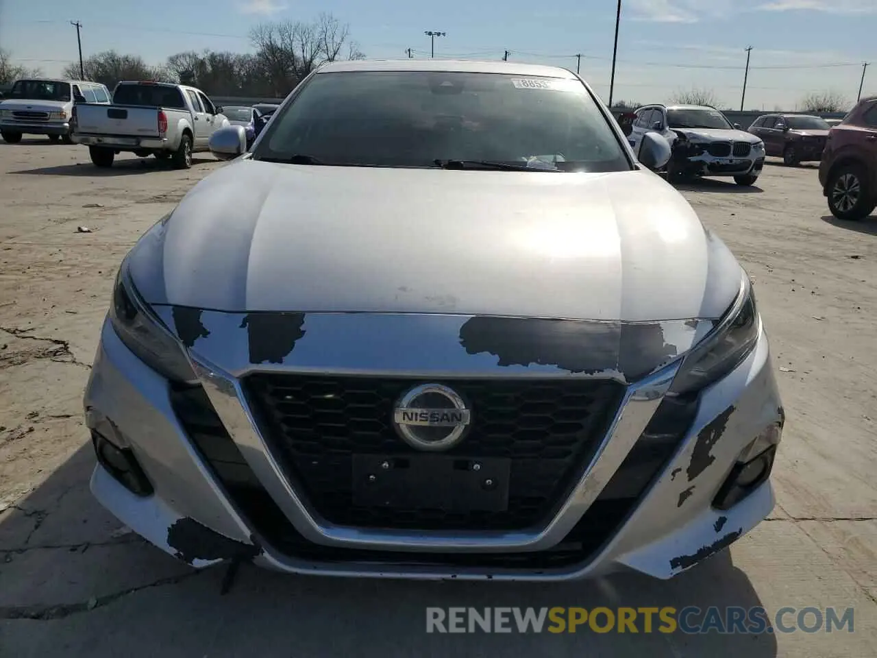5 Photograph of a damaged car 1N4BL4EV7KC233473 NISSAN ALTIMA 2019