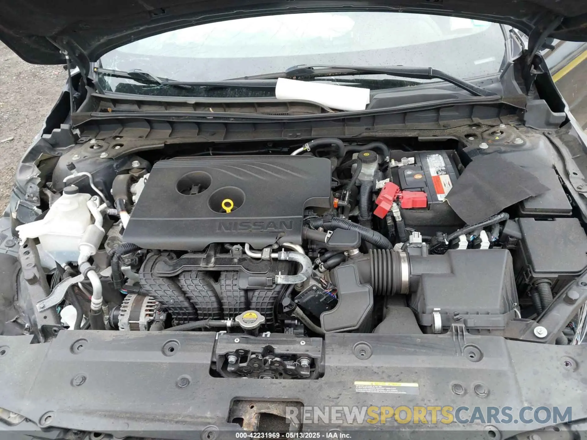 10 Photograph of a damaged car 1N4BL4EV8KC220957 NISSAN ALTIMA 2019