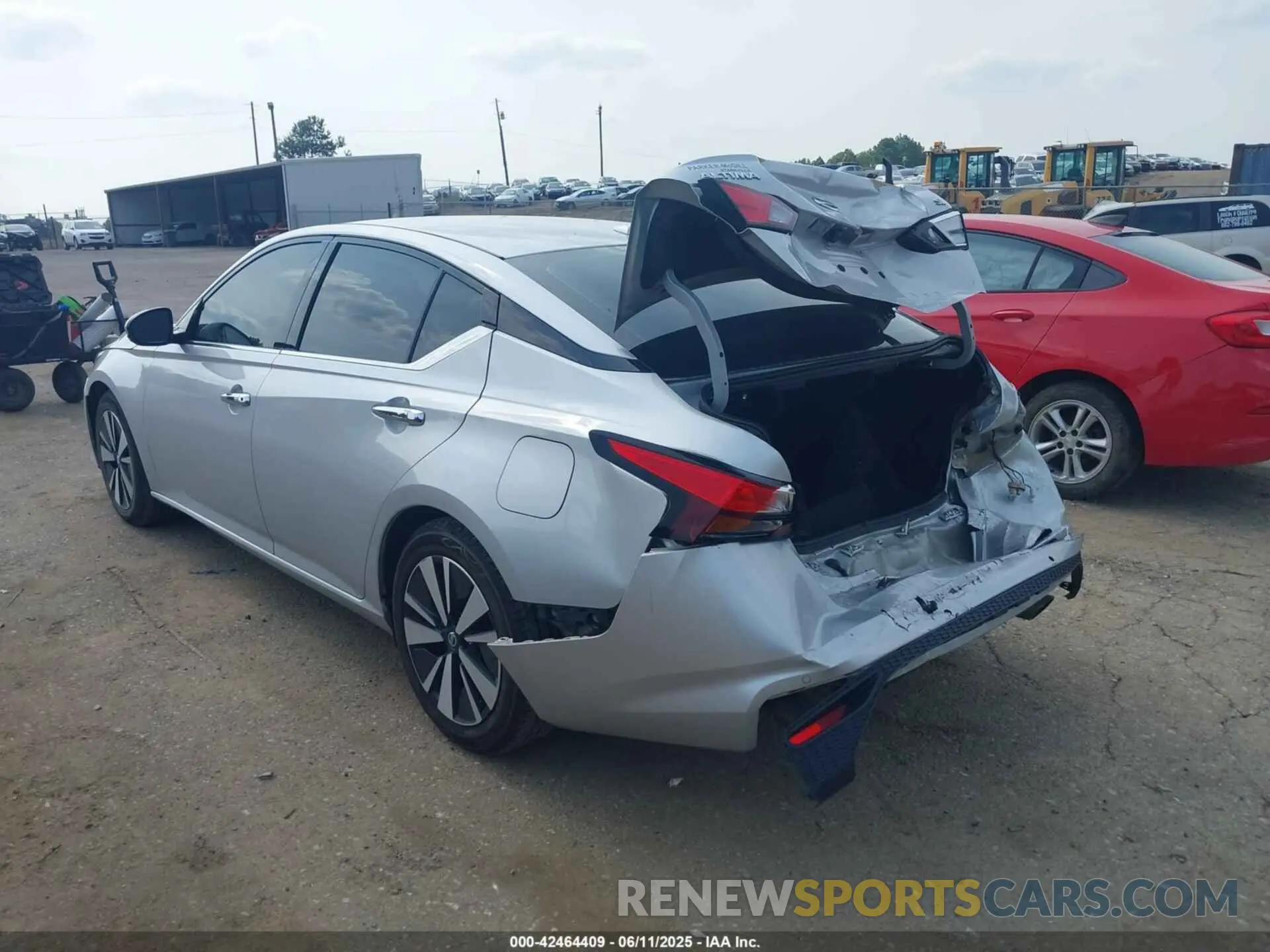 6 Photograph of a damaged car 1N4BL4EV8KC252226 NISSAN ALTIMA 2019