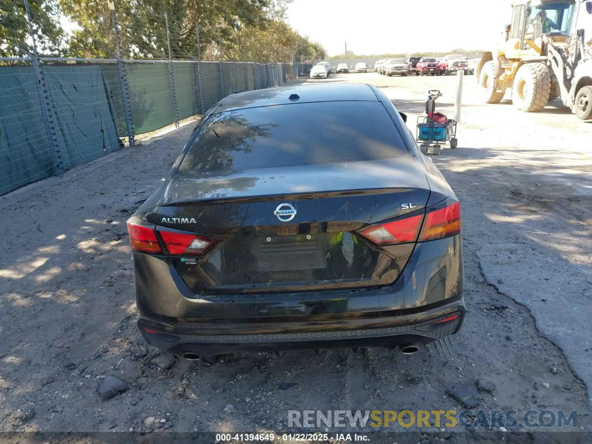 16 Photograph of a damaged car 1N4BL4EV8KC255630 NISSAN ALTIMA 2019