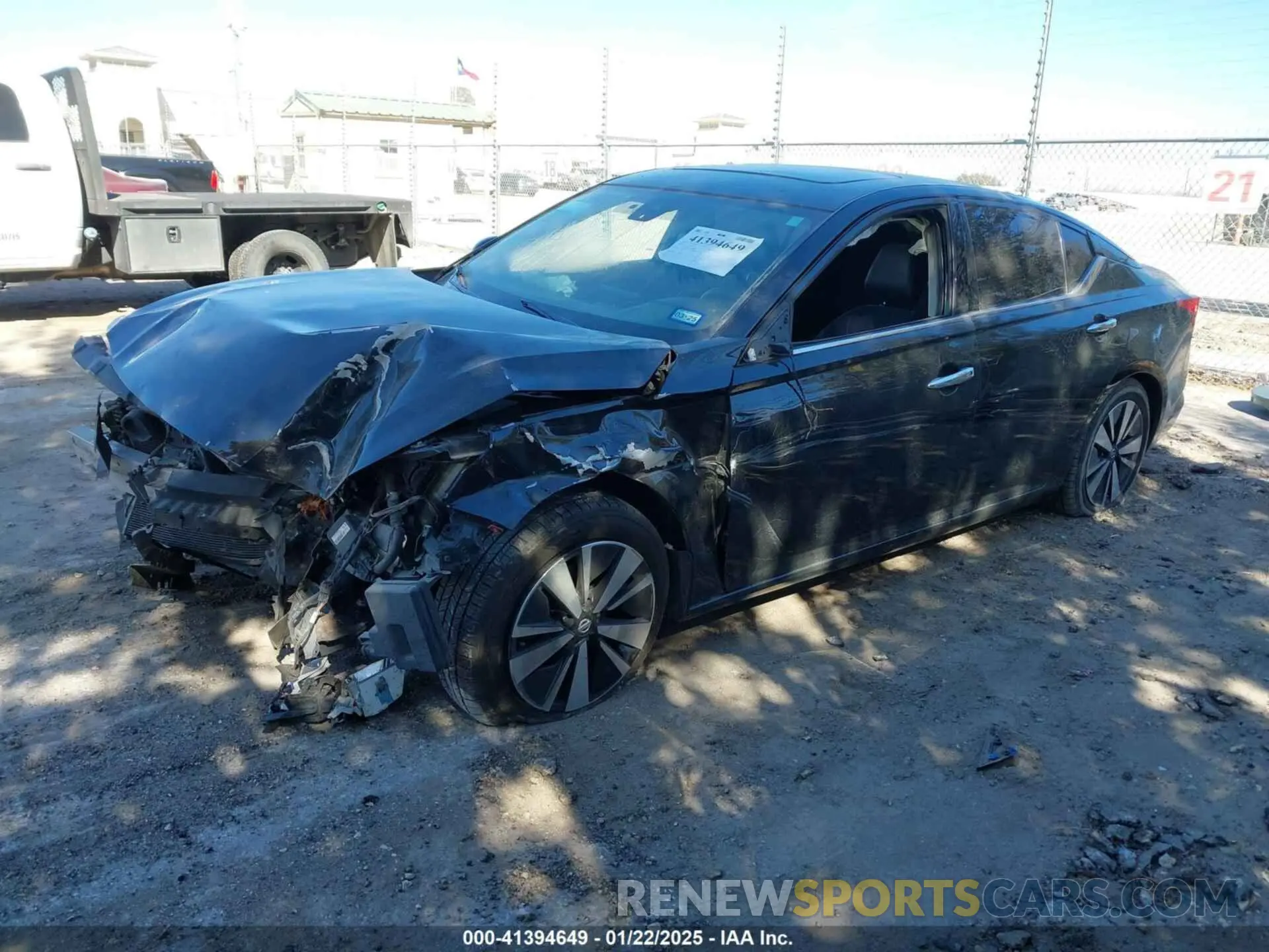 2 Photograph of a damaged car 1N4BL4EV8KC255630 NISSAN ALTIMA 2019