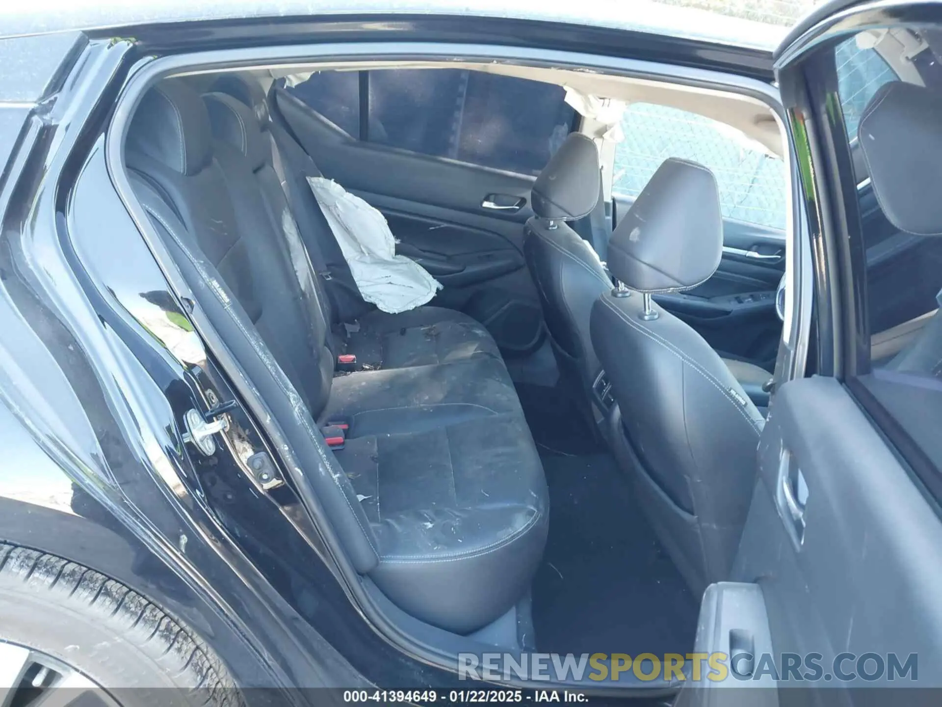 8 Photograph of a damaged car 1N4BL4EV8KC255630 NISSAN ALTIMA 2019