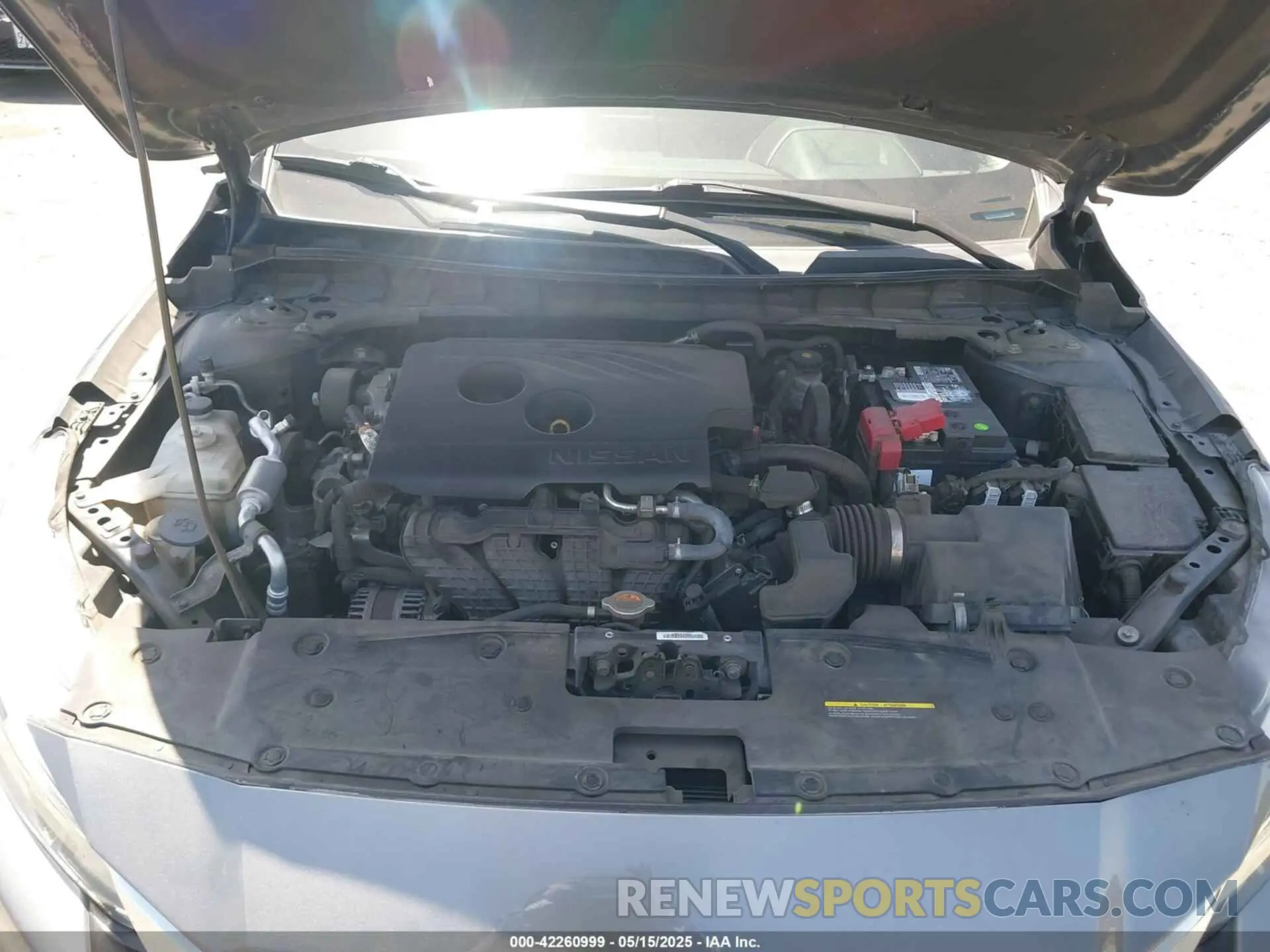 10 Photograph of a damaged car 1N4BL4EV8KC259841 NISSAN ALTIMA 2019