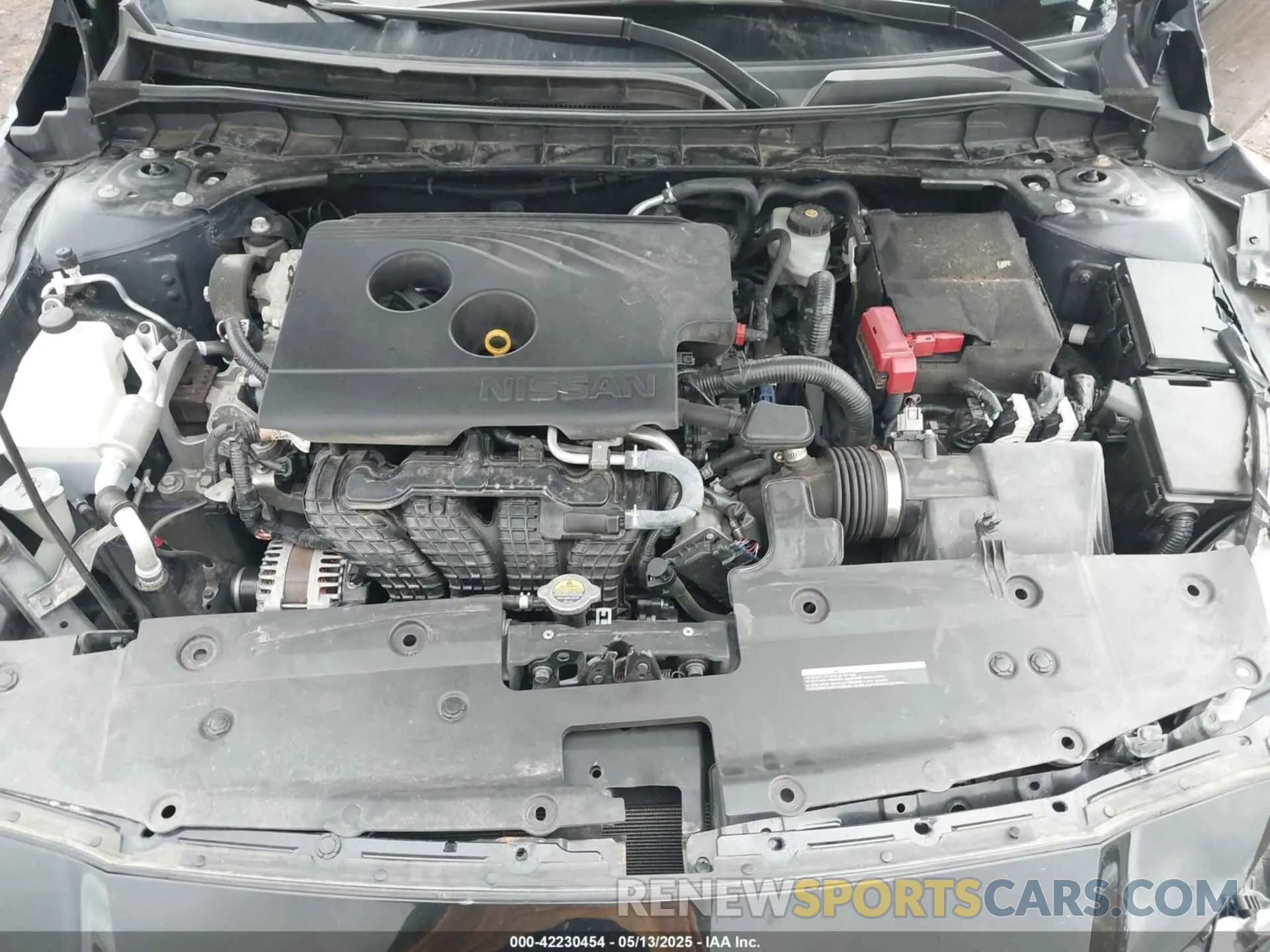 10 Photograph of a damaged car 1N4BL4EV9KC101346 NISSAN ALTIMA 2019