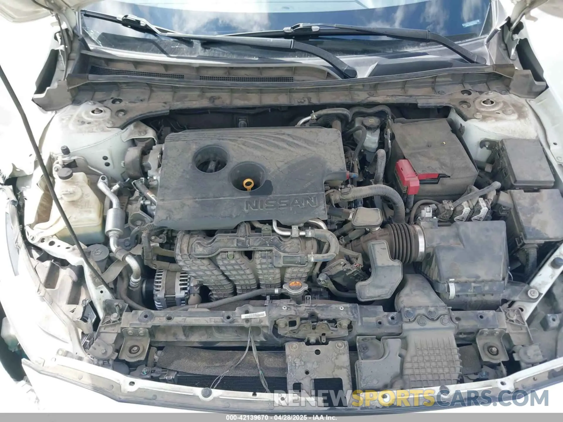 10 Photograph of a damaged car 1N4BL4EV9KC103050 NISSAN ALTIMA 2019