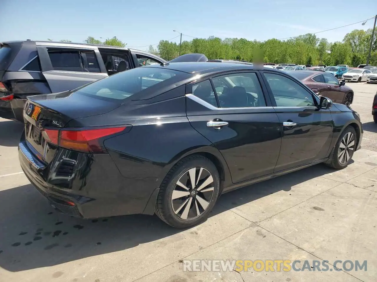3 Photograph of a damaged car 1N4BL4EV9KC259430 NISSAN ALTIMA 2019