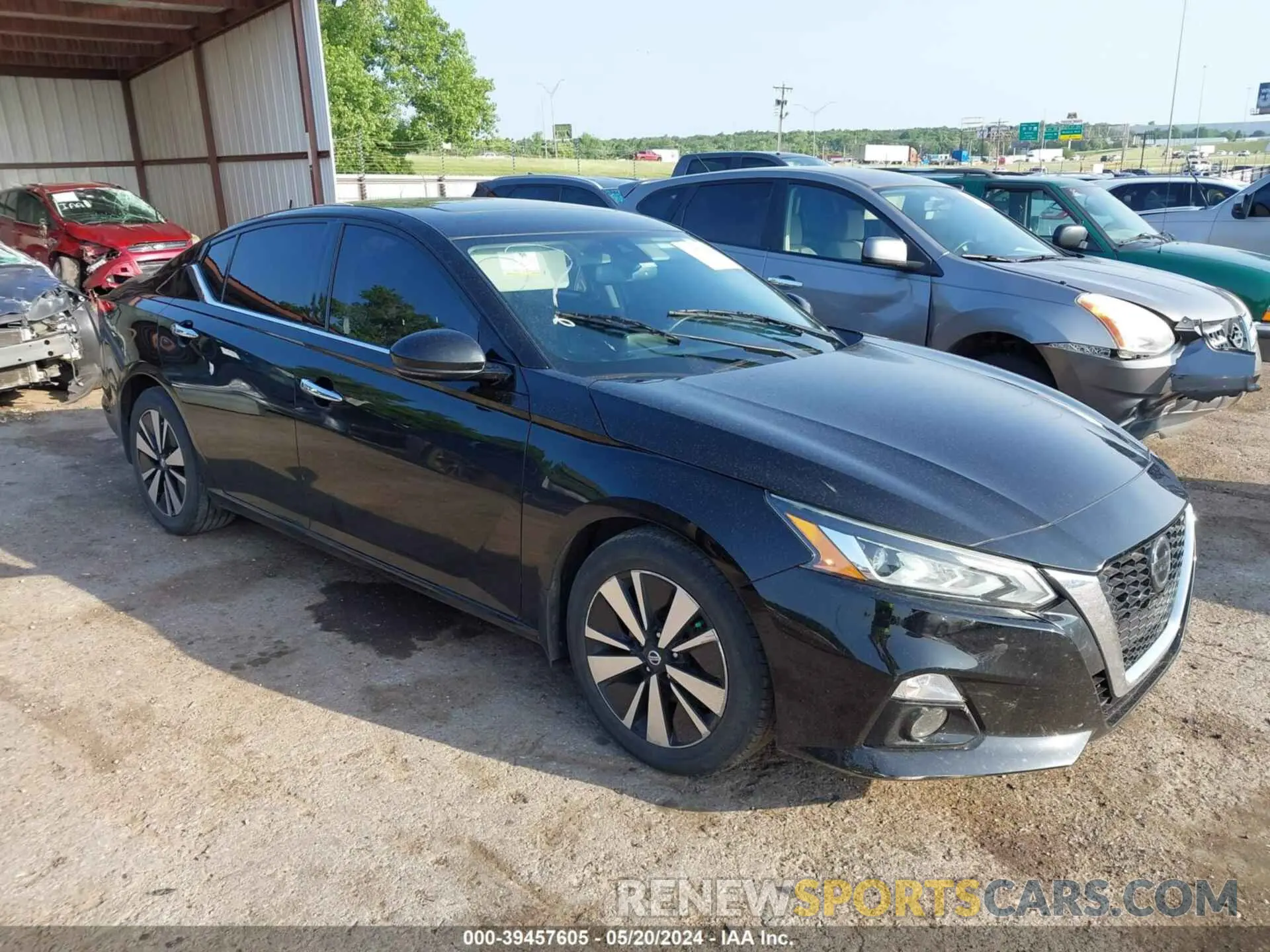 1 Photograph of a damaged car 1N4BL4EVXKC120729 NISSAN ALTIMA 2019