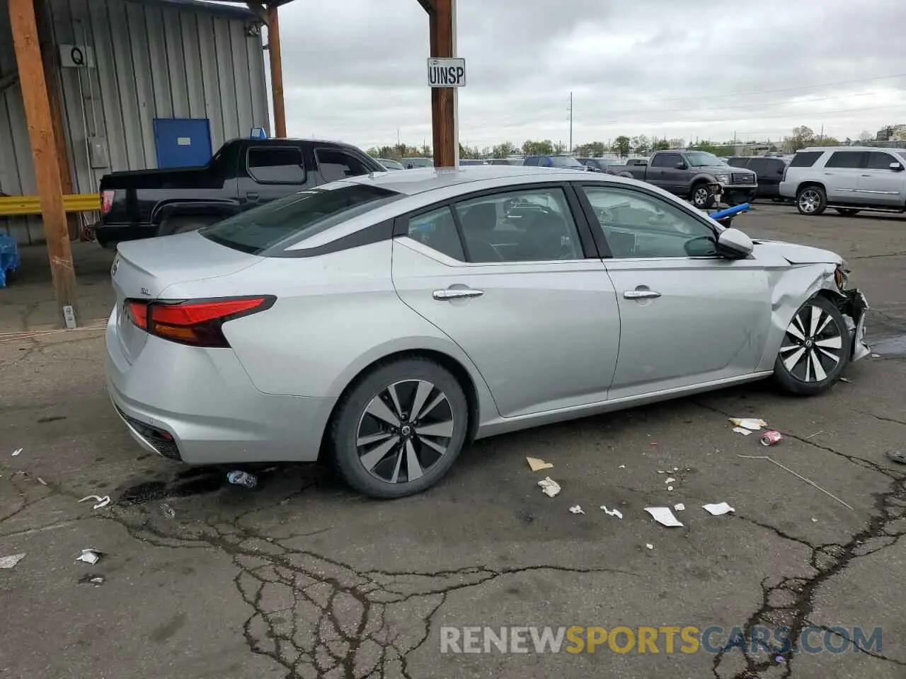 3 Photograph of a damaged car 1N4BL4EVXKN311166 NISSAN ALTIMA 2019