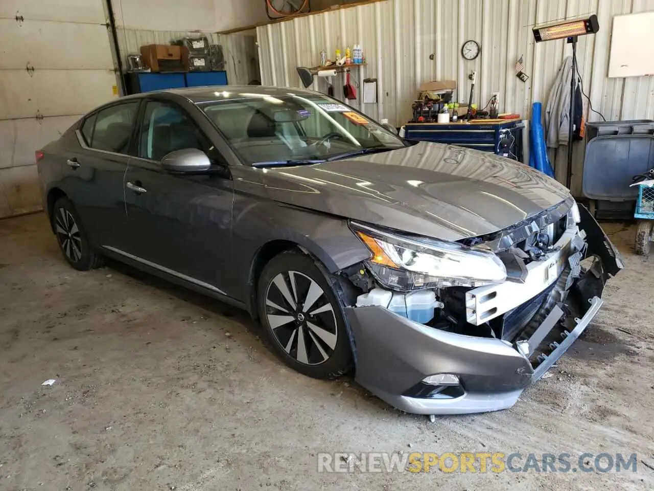4 Photograph of a damaged car 1N4BL4EW0KC134521 NISSAN ALTIMA 2019