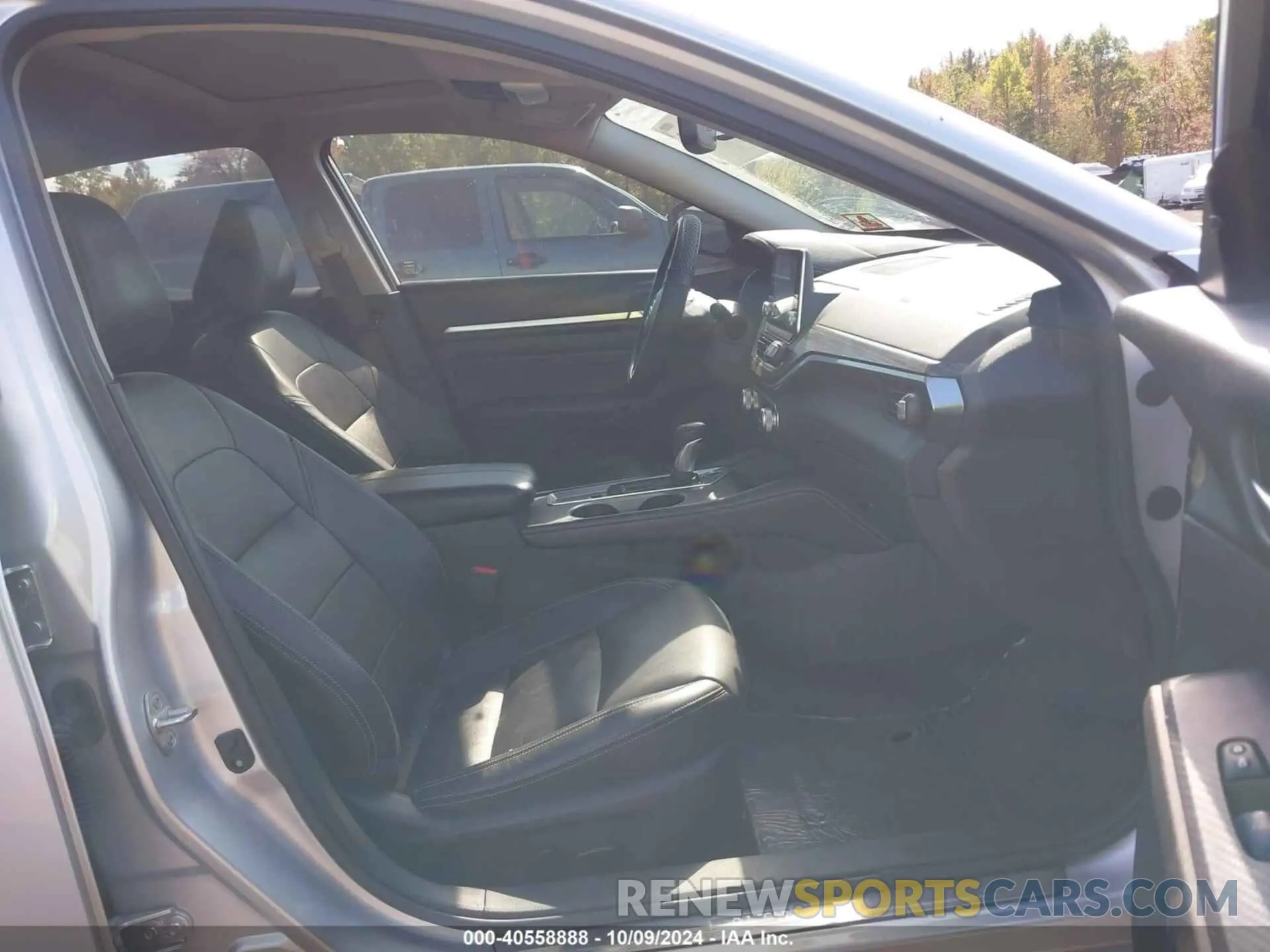 5 Photograph of a damaged car 1N4BL4EW1KC138920 NISSAN ALTIMA 2019
