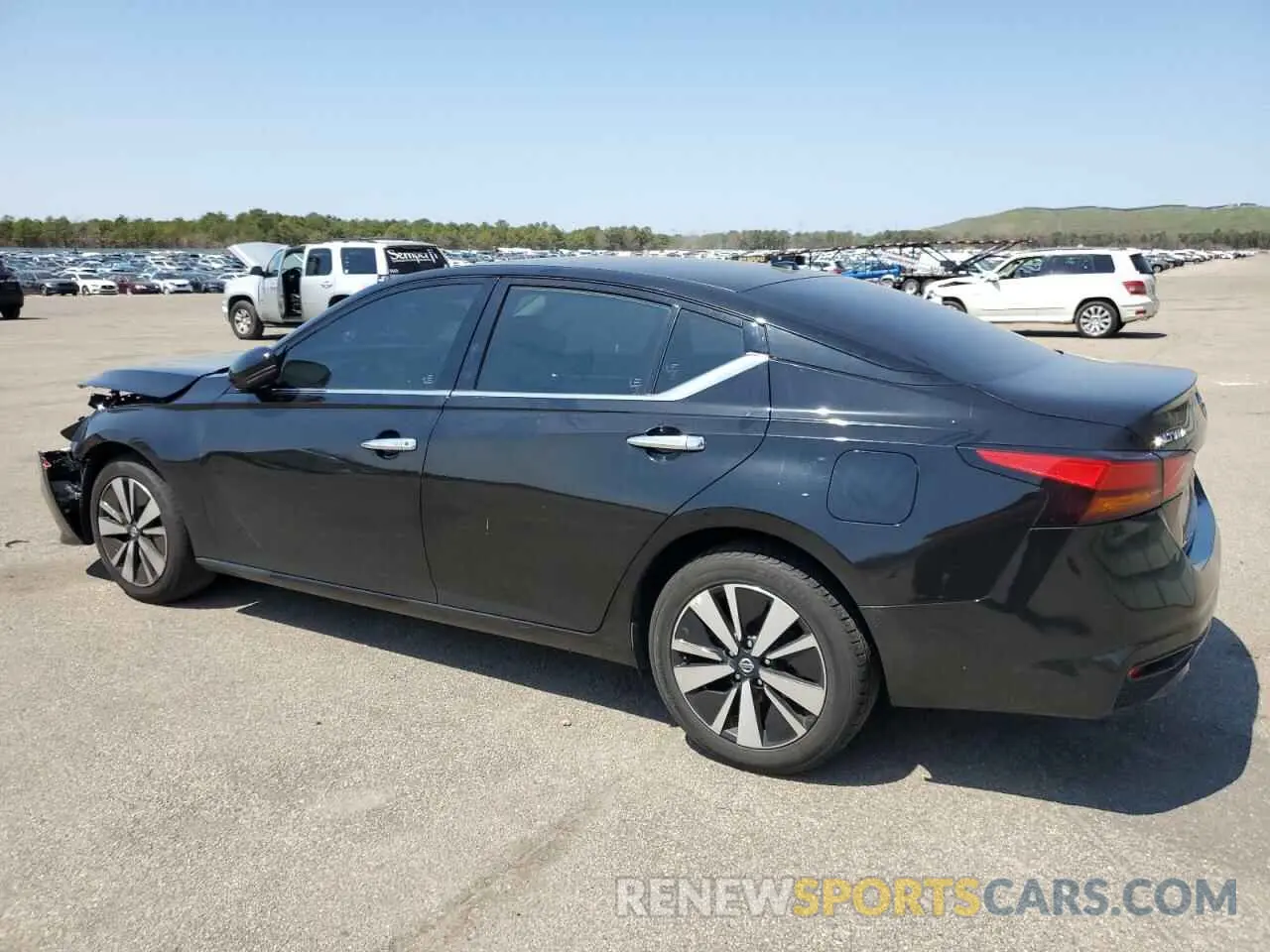 2 Photograph of a damaged car 1N4BL4EW3KN314256 NISSAN ALTIMA 2019
