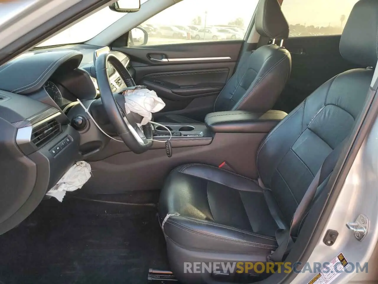 7 Photograph of a damaged car 1N4BL4EW5KN309026 NISSAN ALTIMA 2019