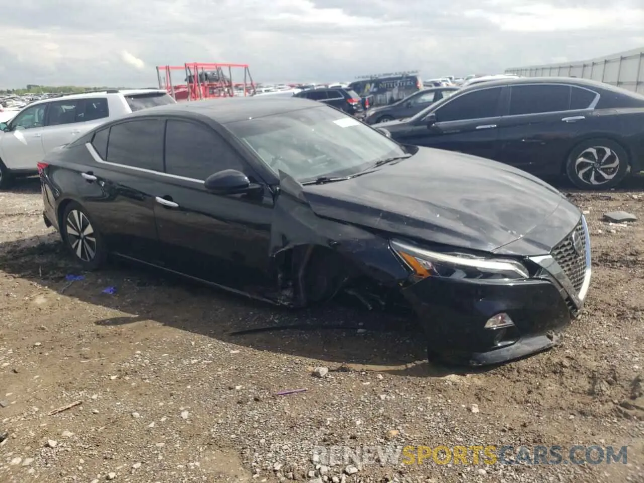 4 Photograph of a damaged car 1N4BL4EW7KC134984 NISSAN ALTIMA 2019
