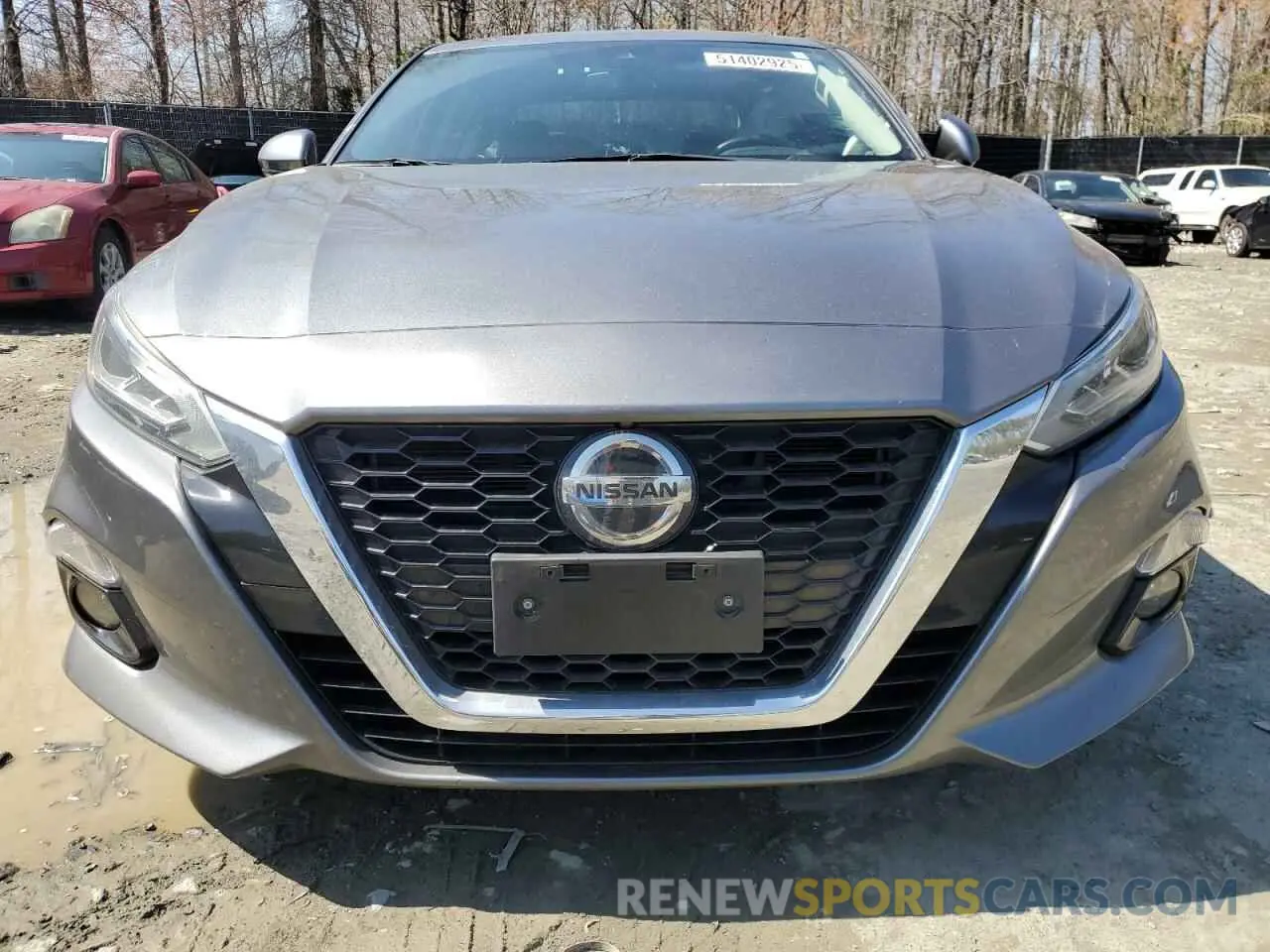 5 Photograph of a damaged car 1N4BL4FV0KC168772 NISSAN ALTIMA 2019