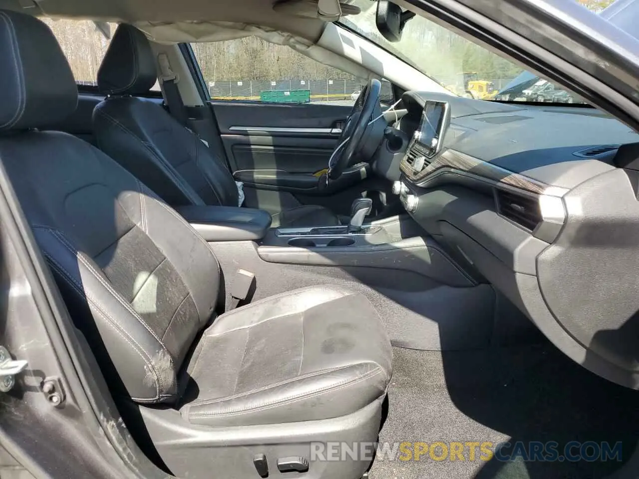 7 Photograph of a damaged car 1N4BL4FV0KC168772 NISSAN ALTIMA 2019