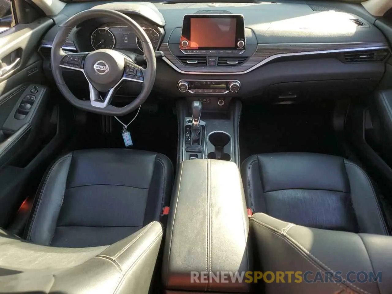 8 Photograph of a damaged car 1N4BL4FV0KC220286 NISSAN ALTIMA 2019