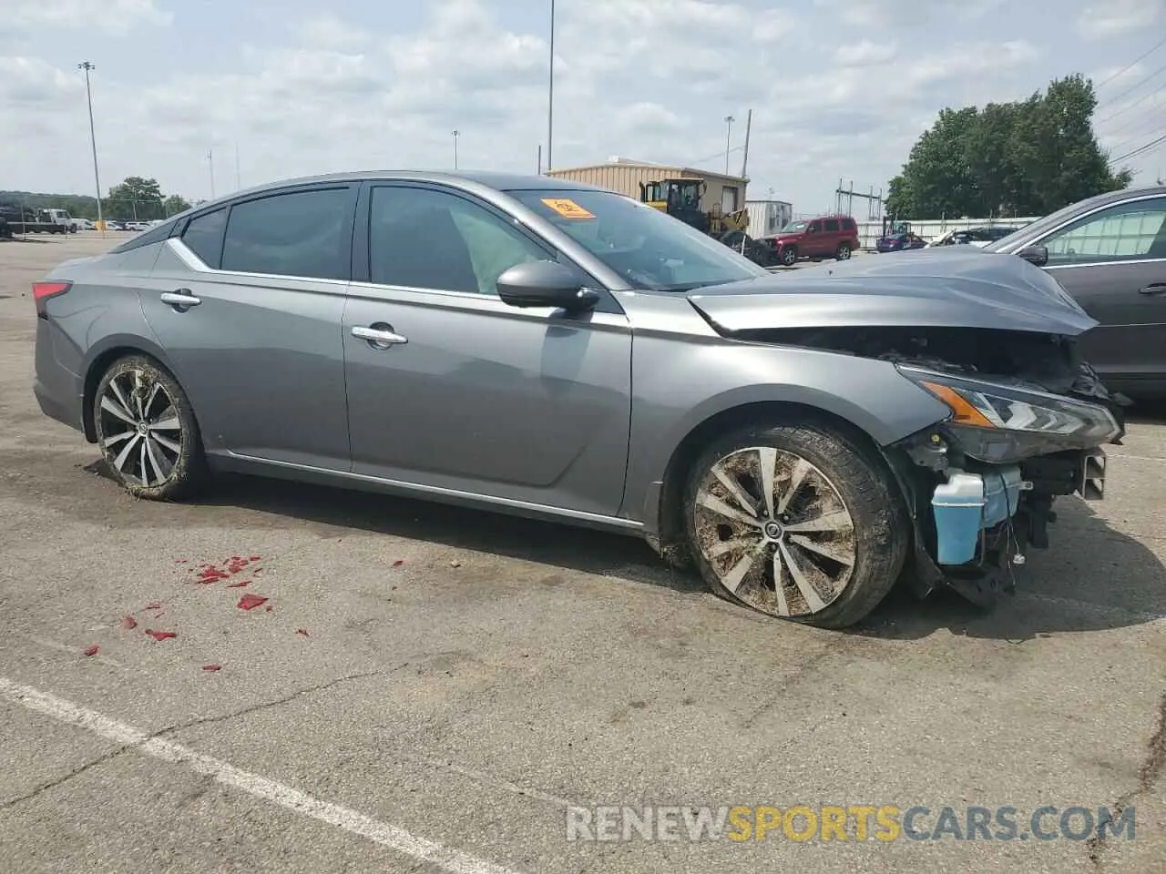 4 Photograph of a damaged car 1N4BL4FV1KC103980 NISSAN ALTIMA 2019