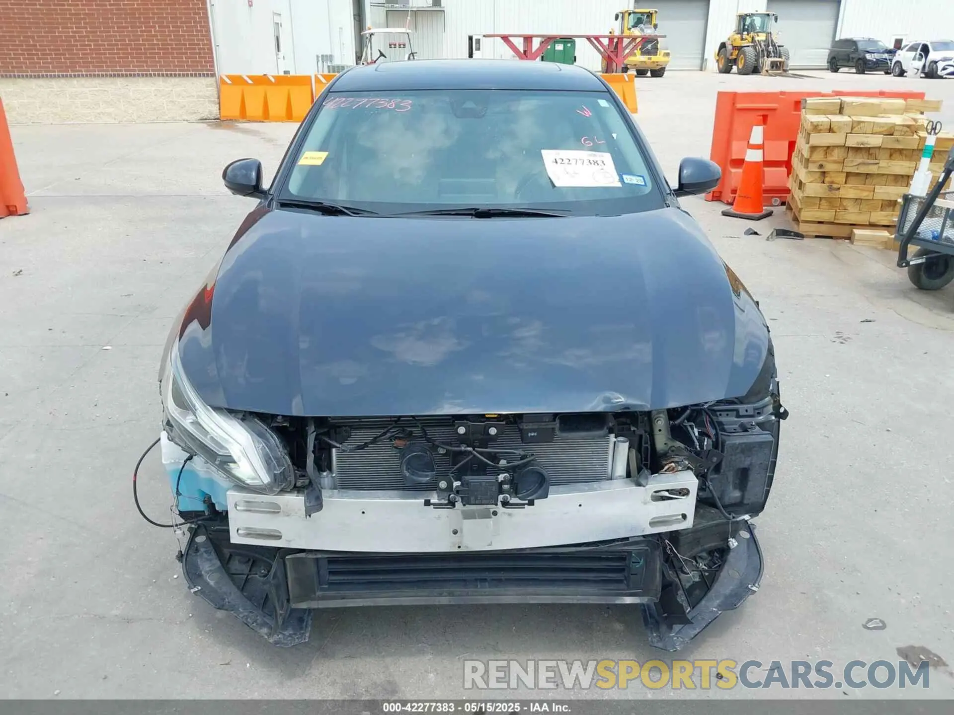 13 Photograph of a damaged car 1N4BL4FV1KC219146 NISSAN ALTIMA 2019