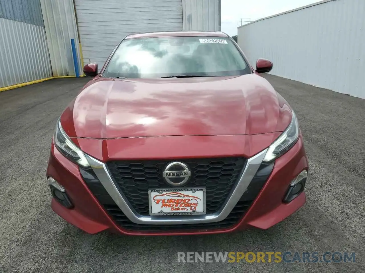 5 Photograph of a damaged car 1N4BL4FV2KC102465 NISSAN ALTIMA 2019