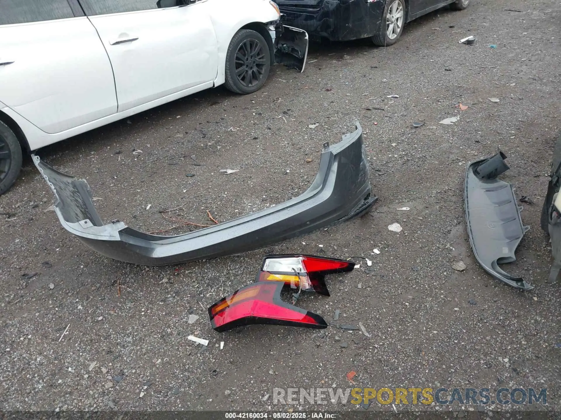 12 Photograph of a damaged car 1N4BL4FV2KC102742 NISSAN ALTIMA 2019