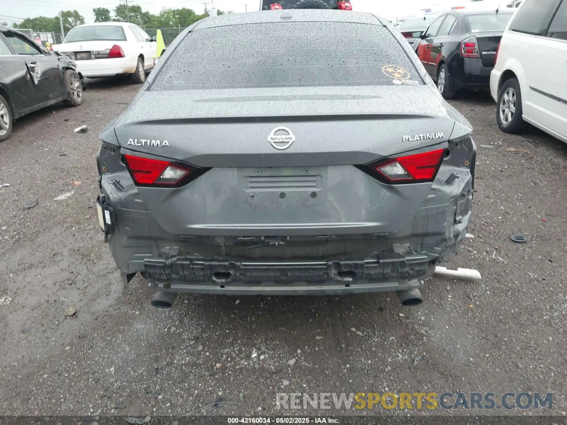 6 Photograph of a damaged car 1N4BL4FV2KC102742 NISSAN ALTIMA 2019