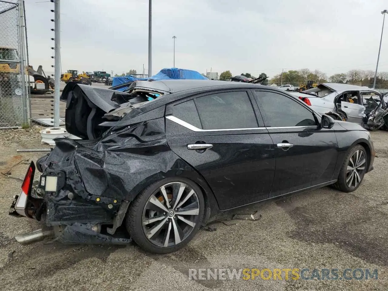 3 Photograph of a damaged car 1N4BL4FV2KC113739 NISSAN ALTIMA 2019