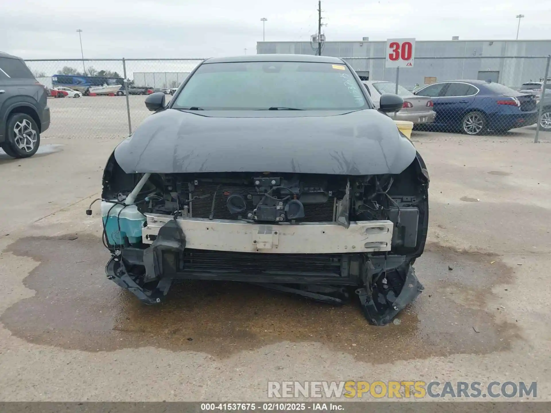 13 Photograph of a damaged car 1N4BL4FV2KC207507 NISSAN ALTIMA 2019