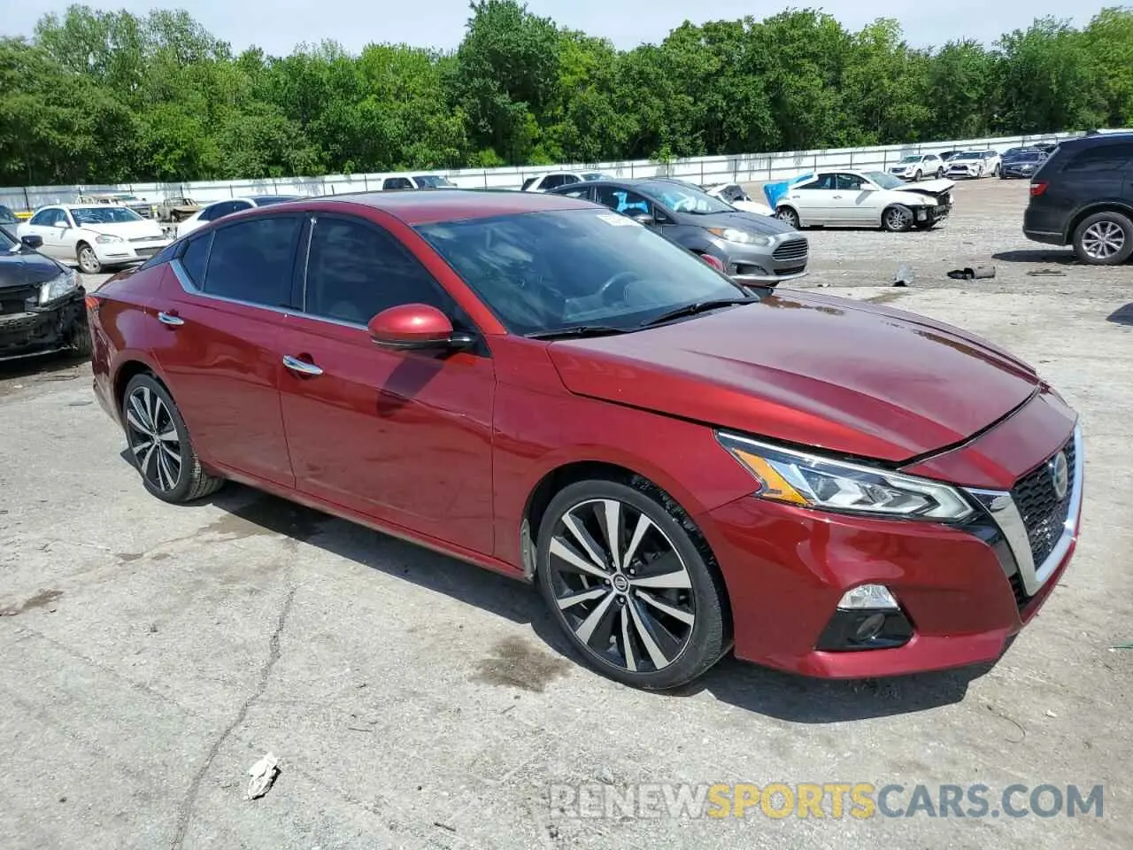 4 Photograph of a damaged car 1N4BL4FV4KC107523 NISSAN ALTIMA 2019
