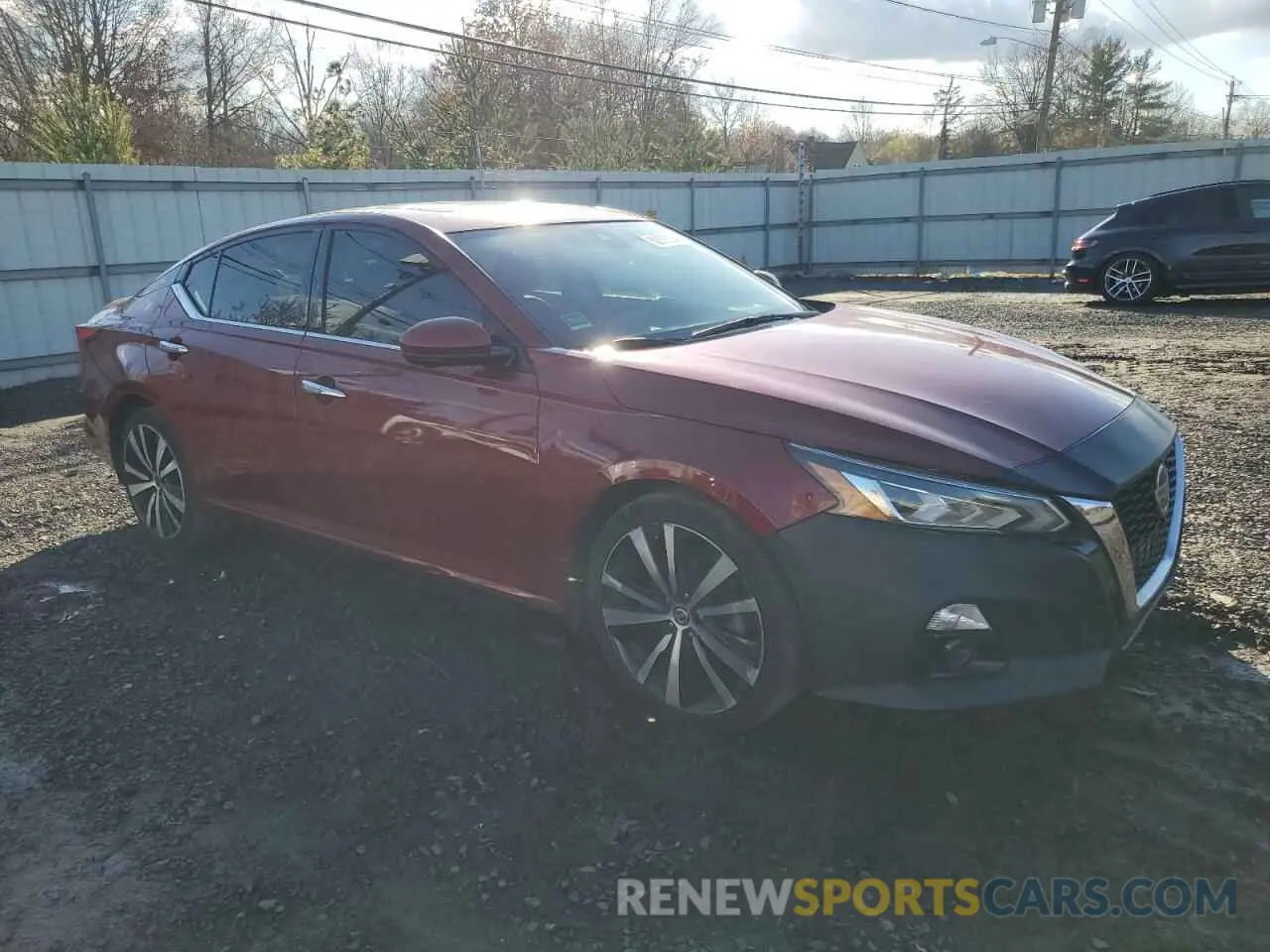 4 Photograph of a damaged car 1N4BL4FV4KN327751 NISSAN ALTIMA 2019