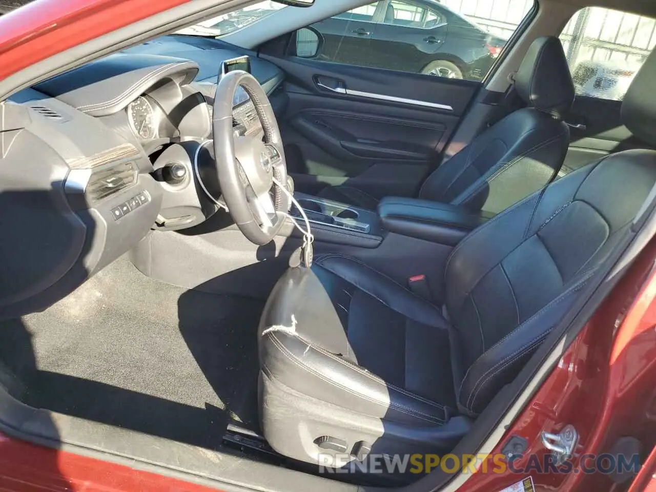 7 Photograph of a damaged car 1N4BL4FV4KN327751 NISSAN ALTIMA 2019