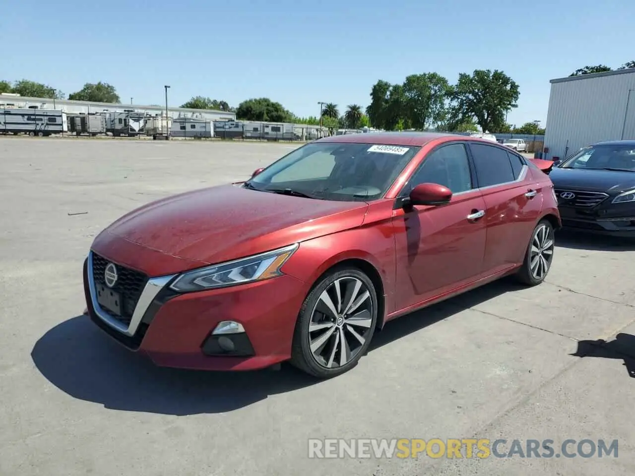 1 Photograph of a damaged car 1N4BL4FV5KC103061 NISSAN ALTIMA 2019