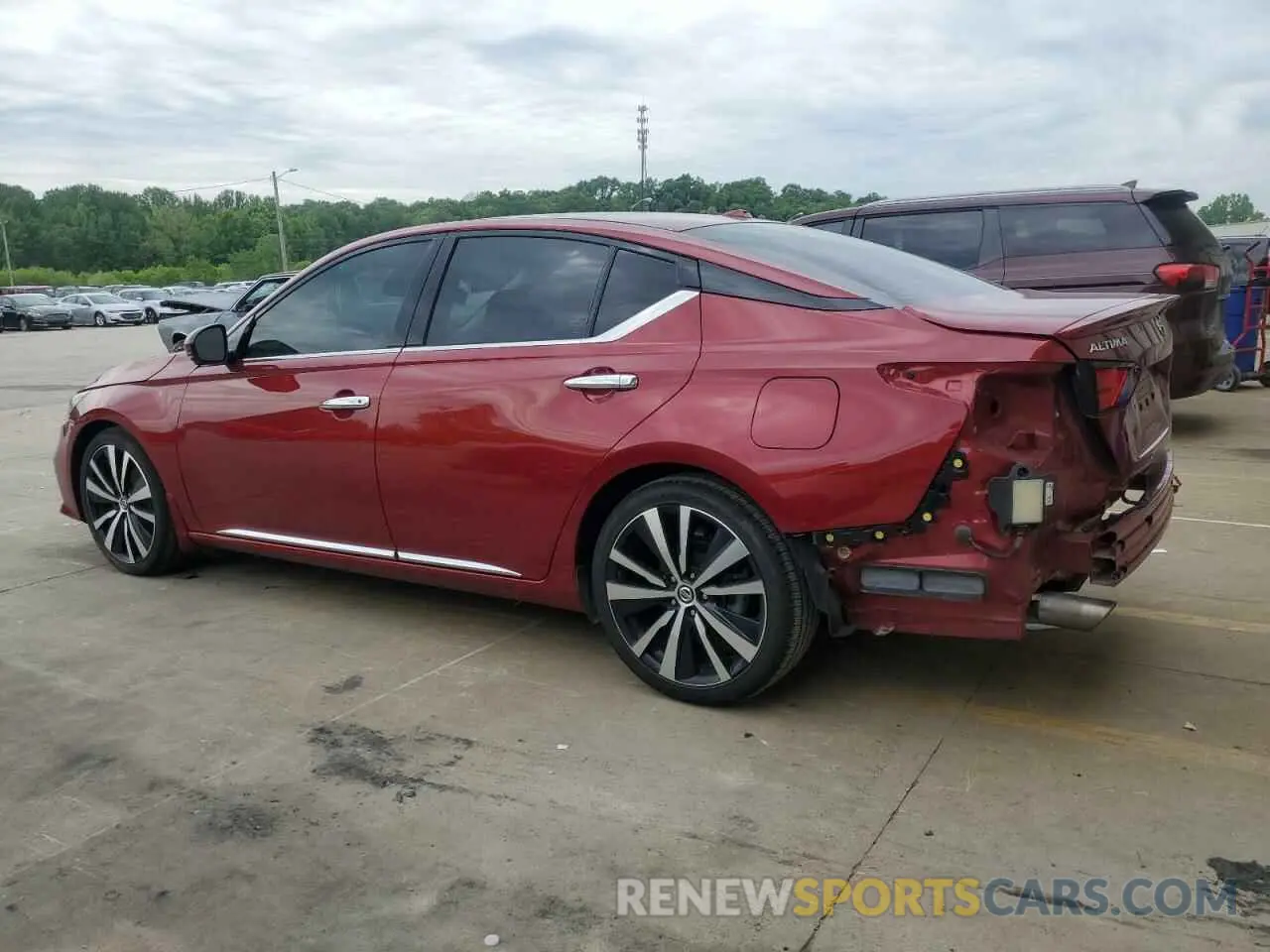 2 Photograph of a damaged car 1N4BL4FV7KC174147 NISSAN ALTIMA 2019