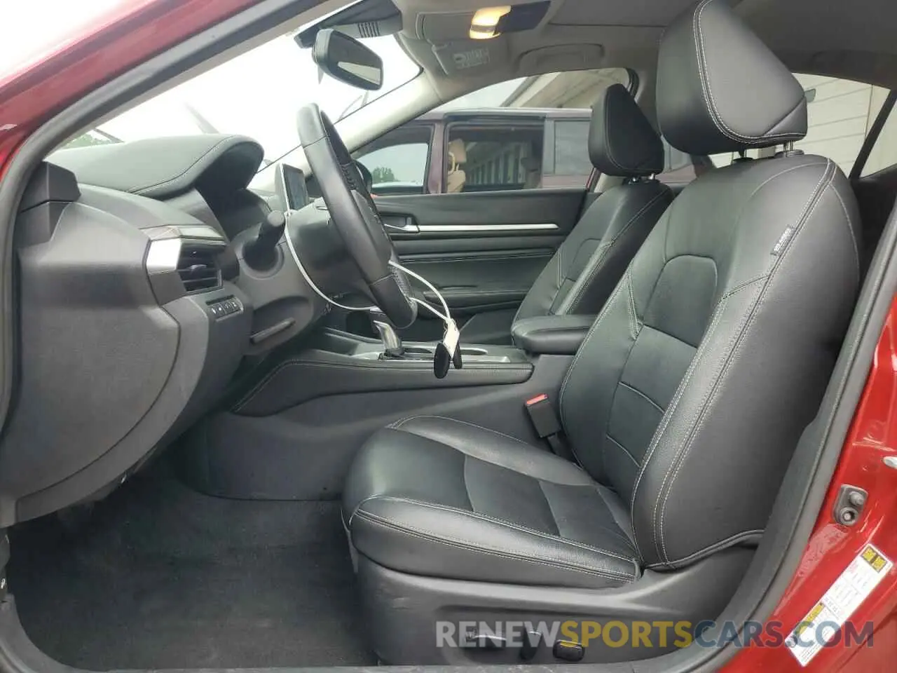 7 Photograph of a damaged car 1N4BL4FV7KC174147 NISSAN ALTIMA 2019