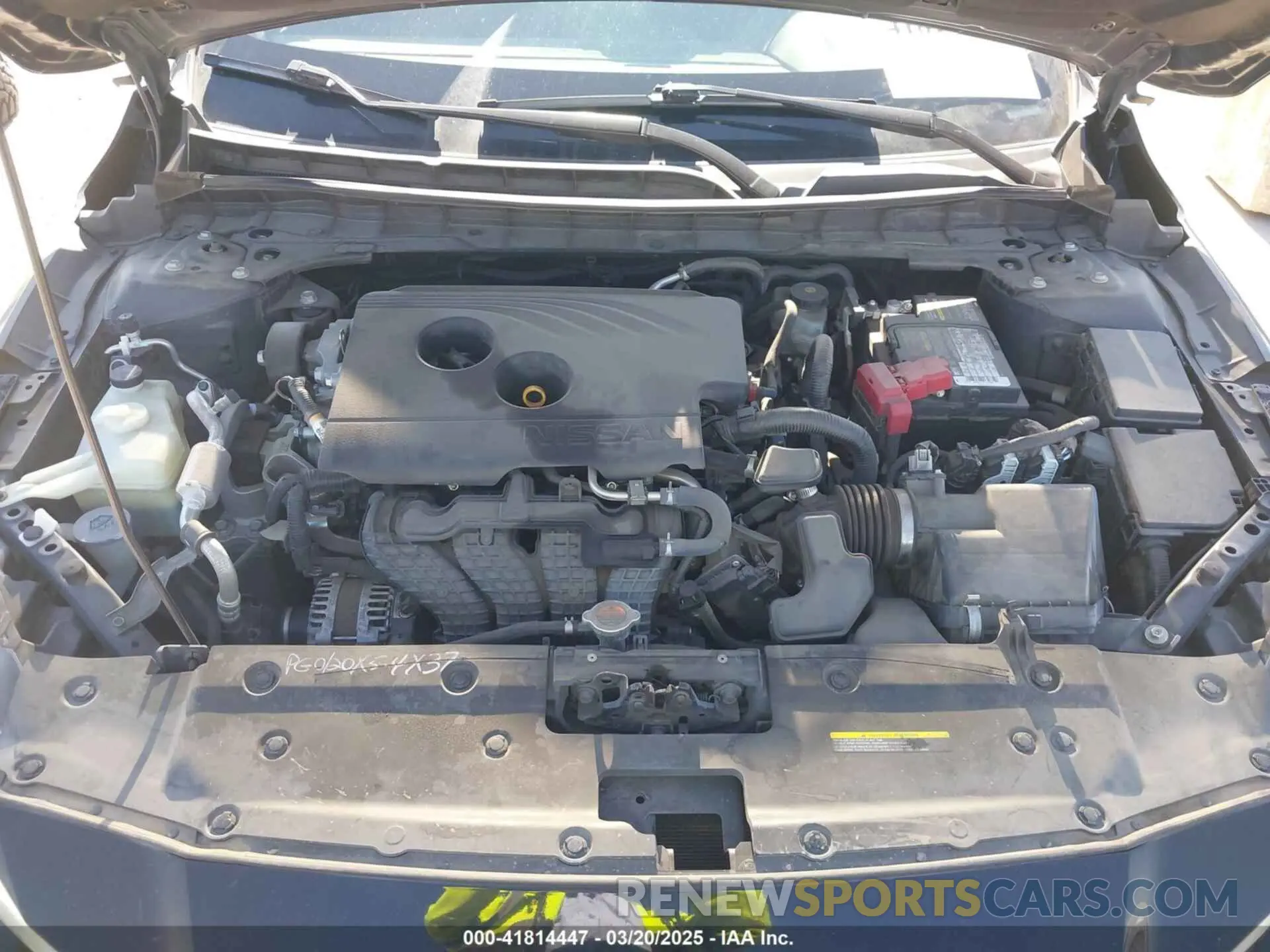 10 Photograph of a damaged car 1N4BL4FV9KC106514 NISSAN ALTIMA 2019