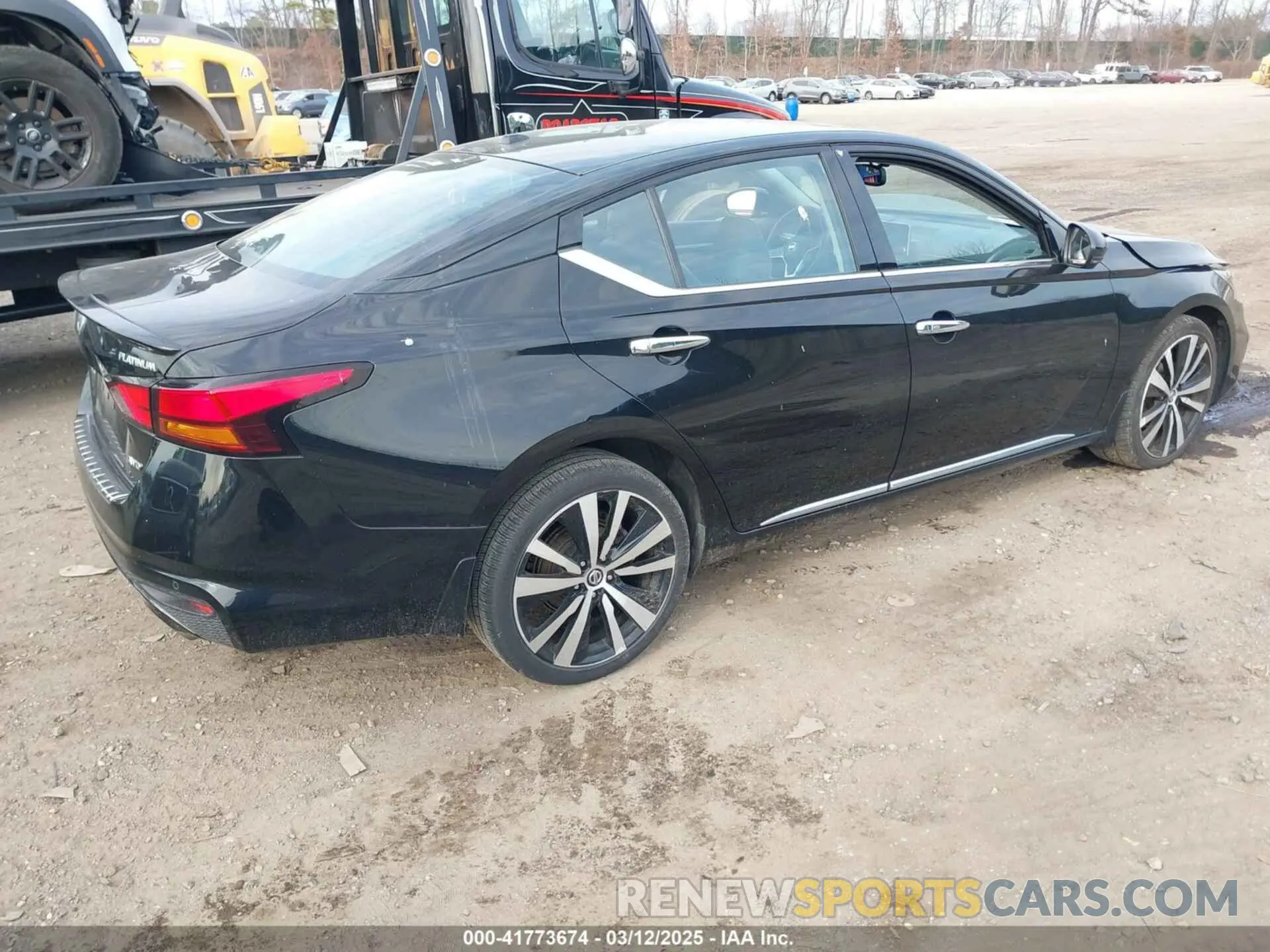 4 Photograph of a damaged car 1N4BL4FW1KC127673 NISSAN ALTIMA 2019