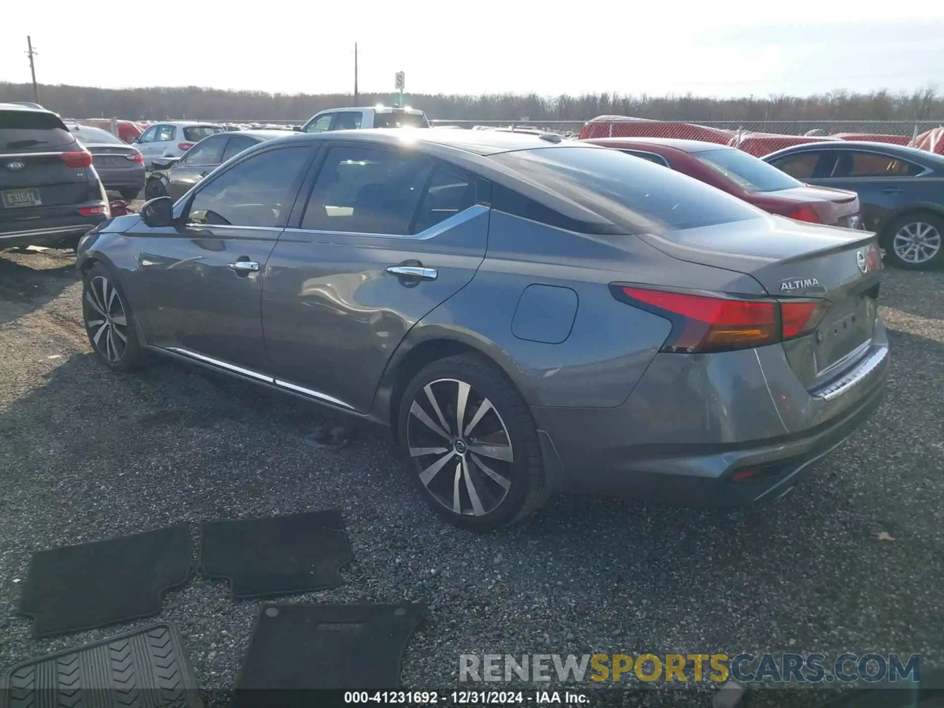 3 Photograph of a damaged car 1N4BL4FW1KC174475 NISSAN ALTIMA 2019