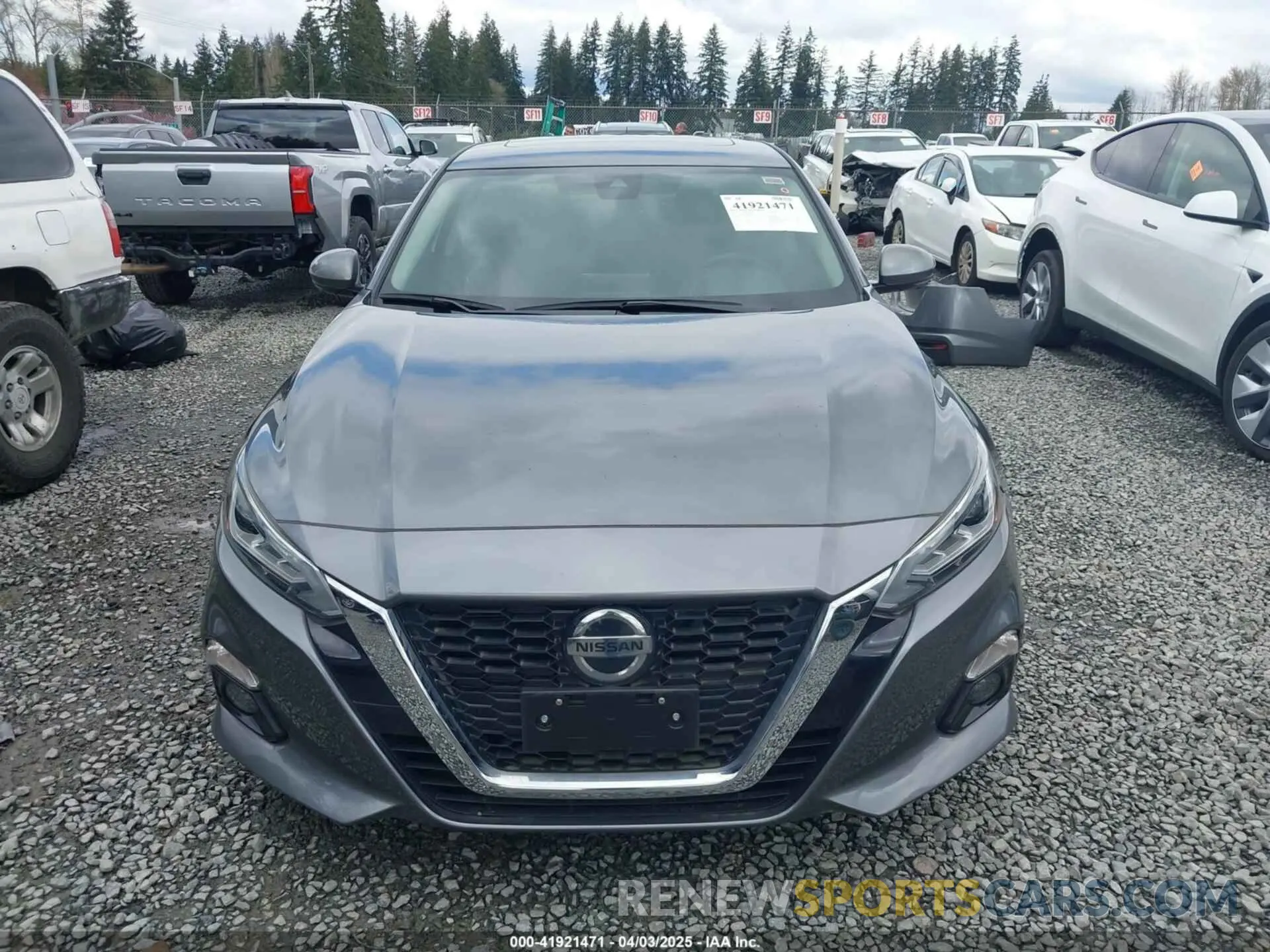 13 Photograph of a damaged car 1N4BL4FW5KC194471 NISSAN ALTIMA 2019