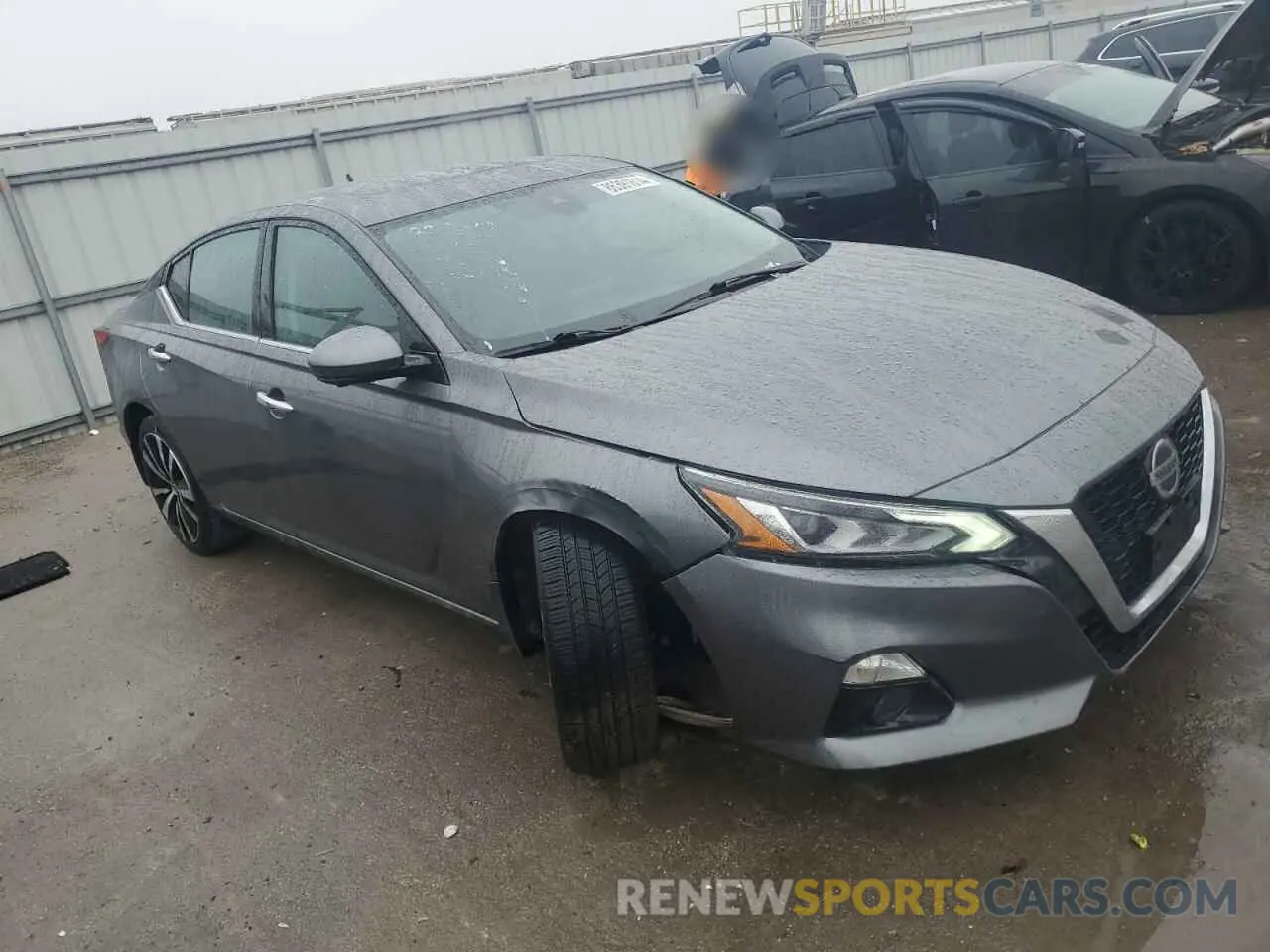 4 Photograph of a damaged car 1N4BL4FW6KC193796 NISSAN ALTIMA 2019